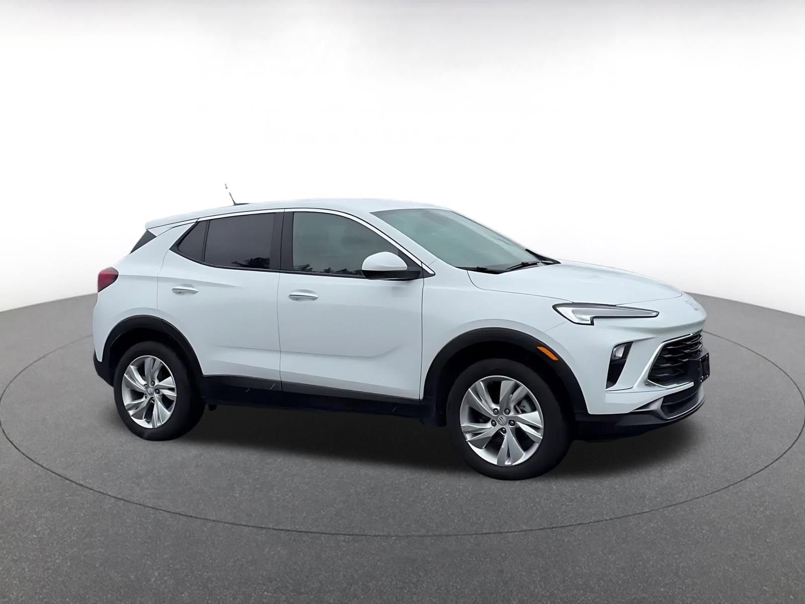 Thumbnail: 2025 Buick Encore GX - 2
