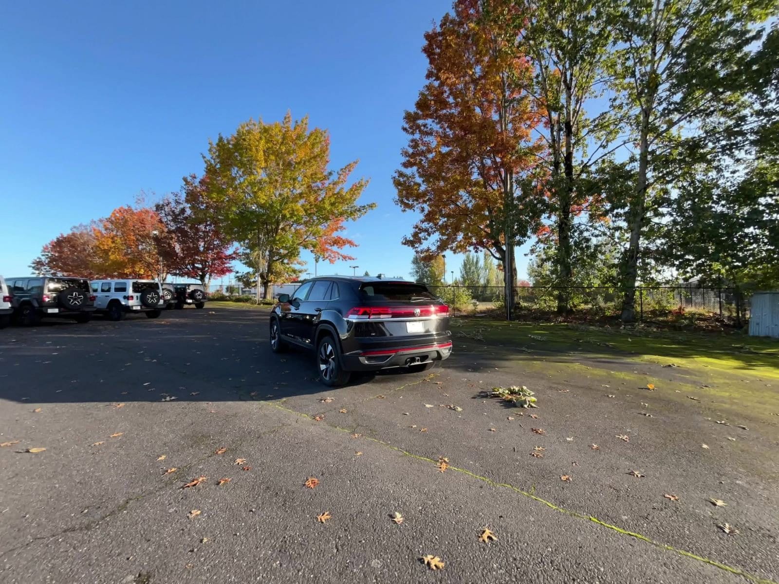 Thumbnail: 2025 Volkswagen Atlas - 16