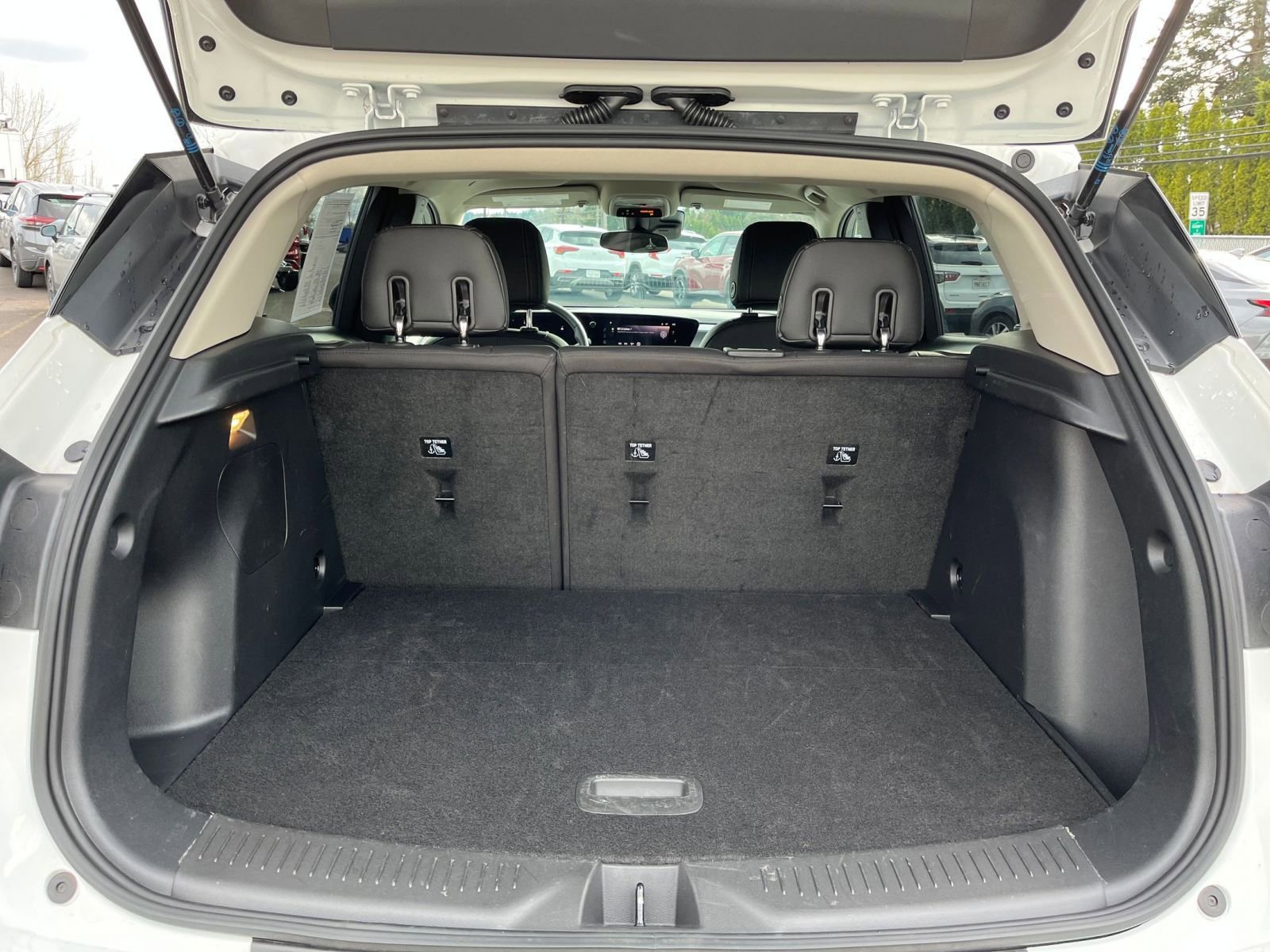 Thumbnail: 2025 Buick Encore GX - 31