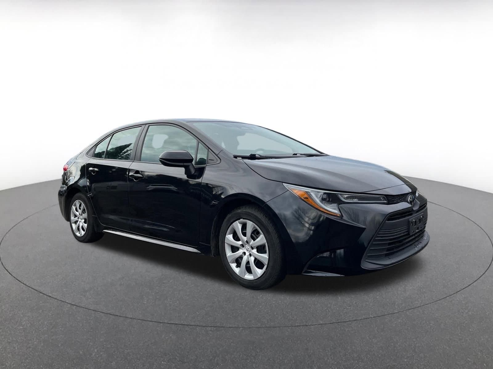 Thumbnail: 2023 Toyota Corolla - 1