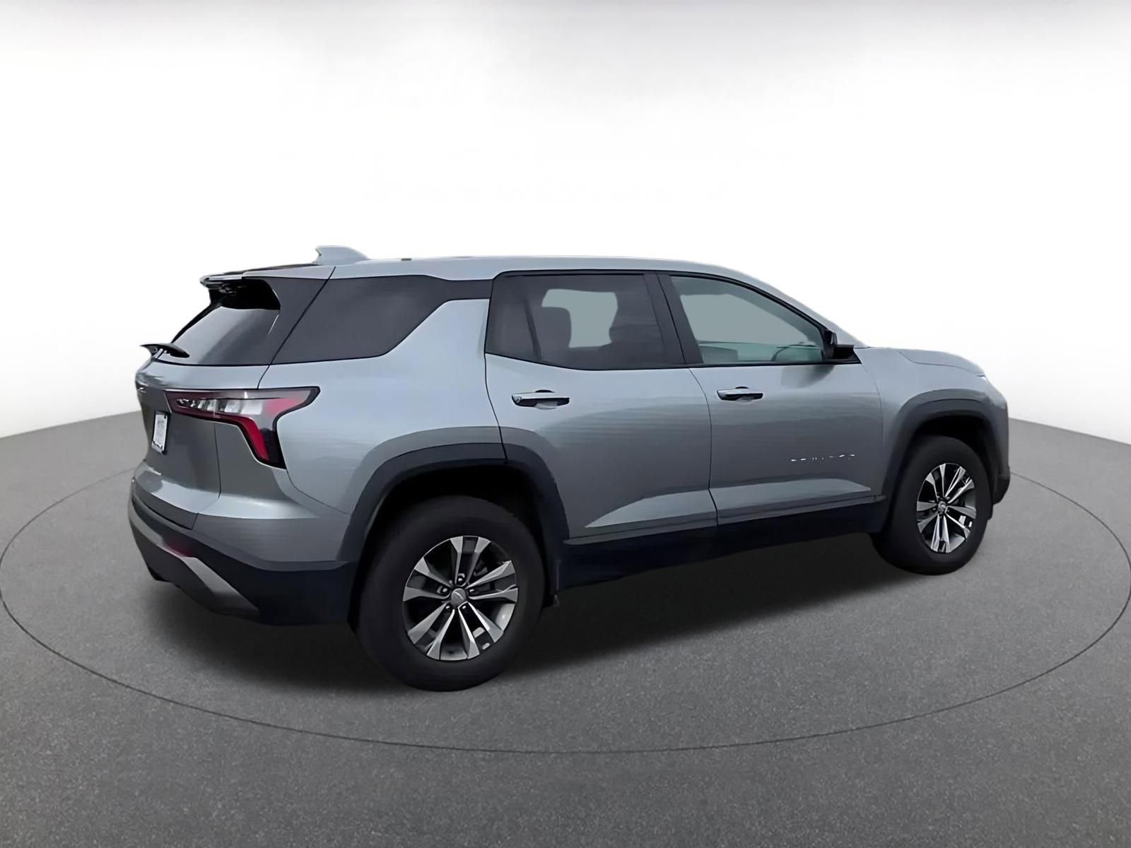 Thumbnail: 2025 Chevrolet Equinox - 12