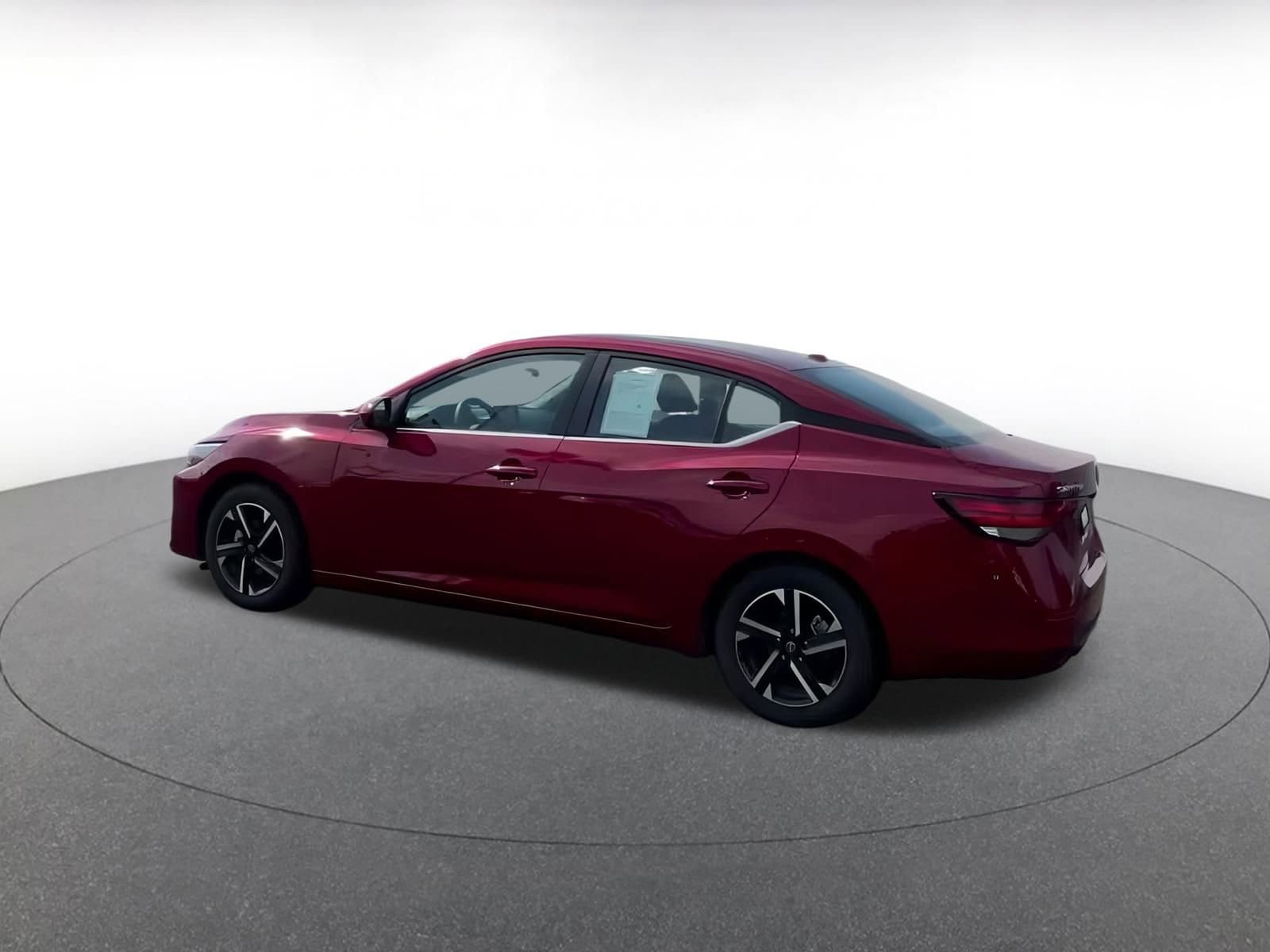 Thumbnail: 2024 Nissan Sentra - 10