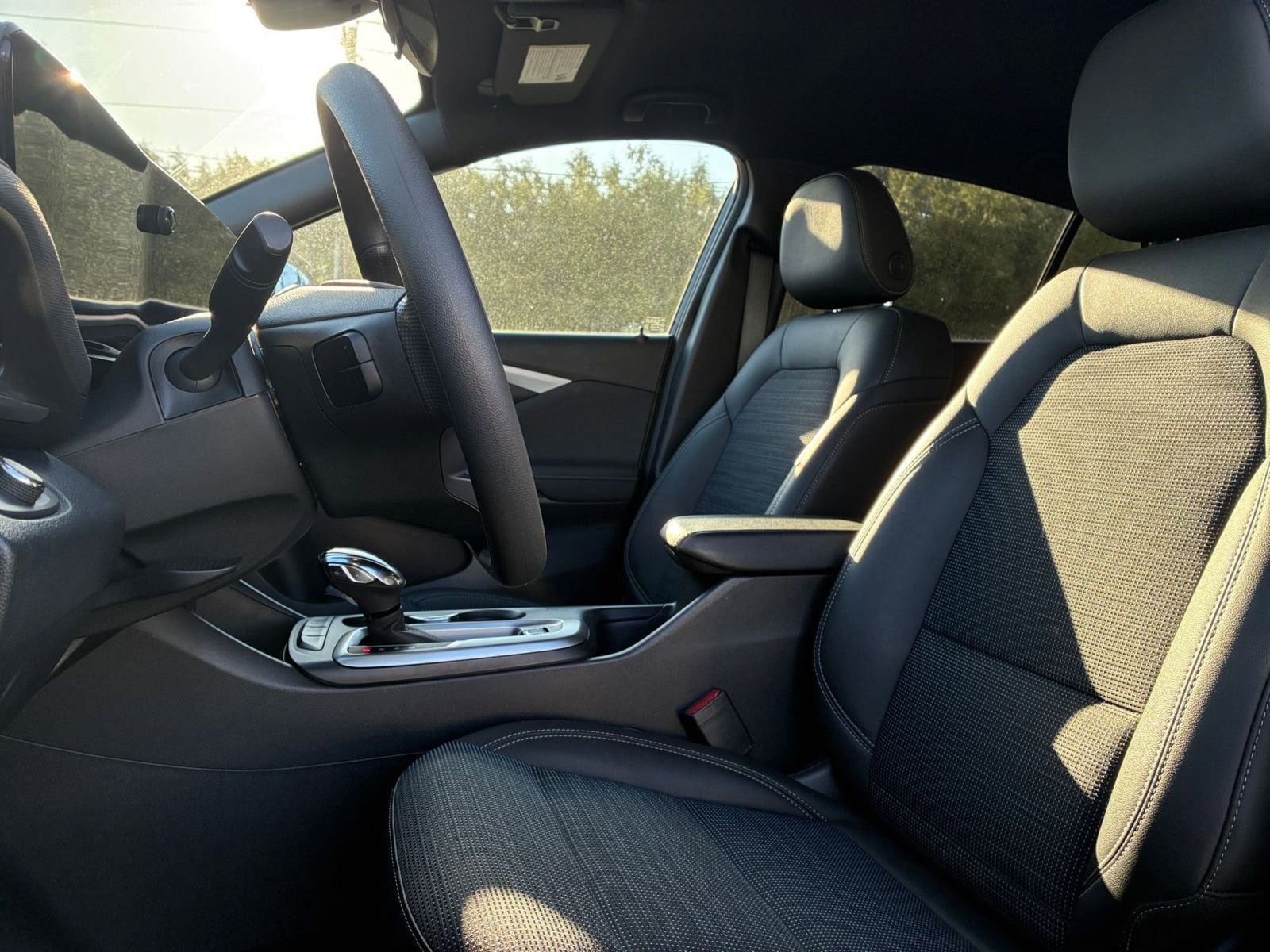 Thumbnail: 2025 Buick Envista - 25