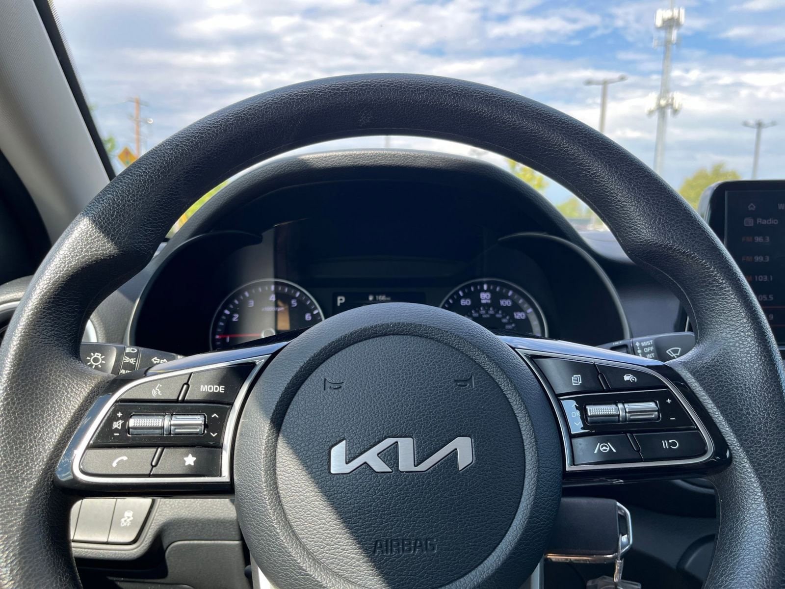 Thumbnail: 2024 Kia Forte - 25