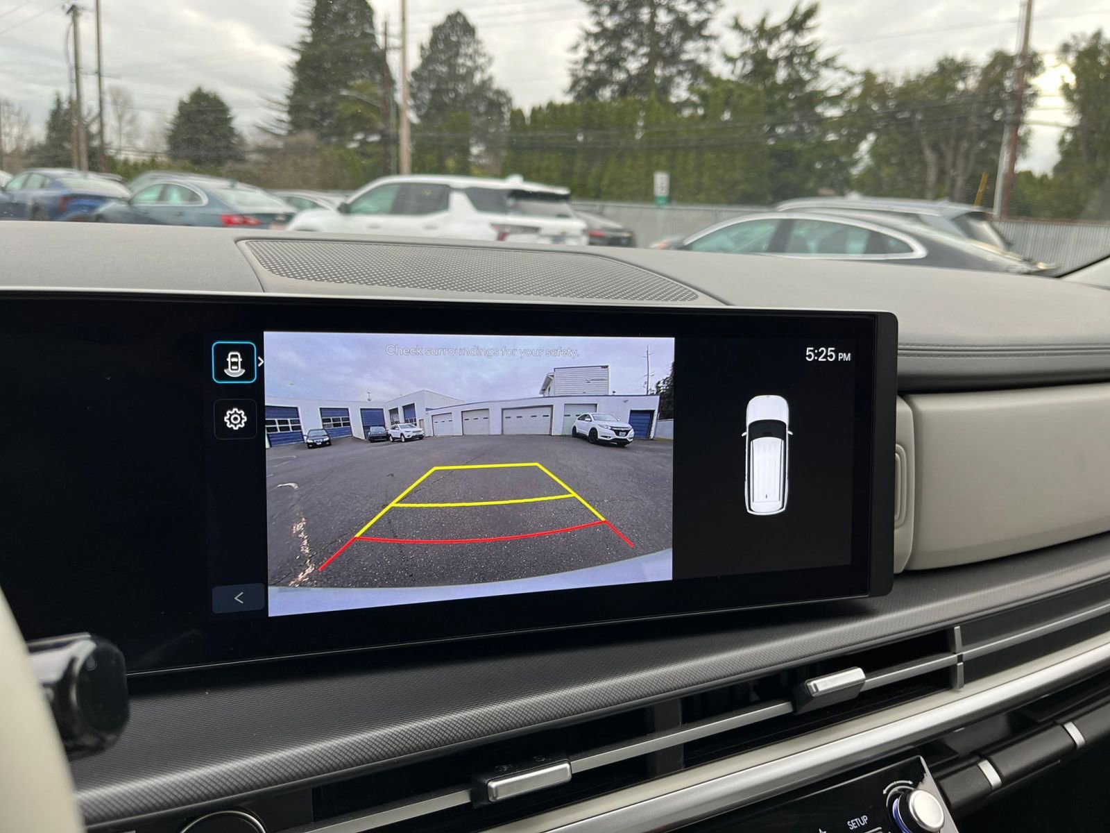 Thumbnail: 2025 Hyundai Santa Fe - 27