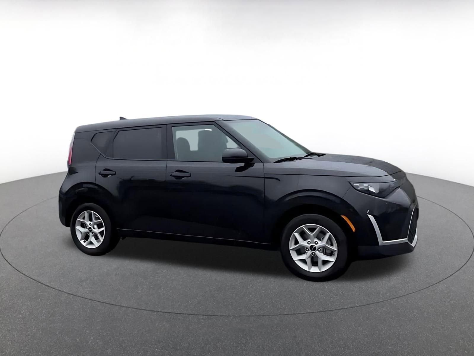Thumbnail: 2025 Kia Soul - 2
