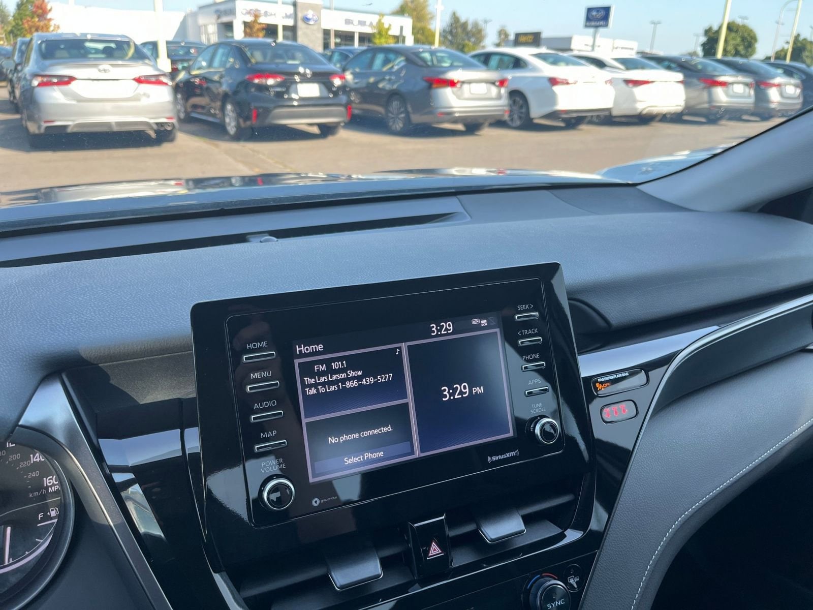 Thumbnail: 2024 Toyota Camry - 18