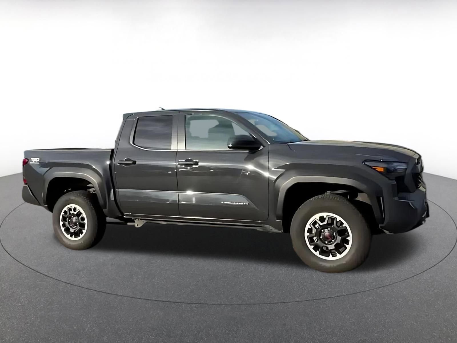 Thumbnail: 2025 Toyota Tacoma - 16