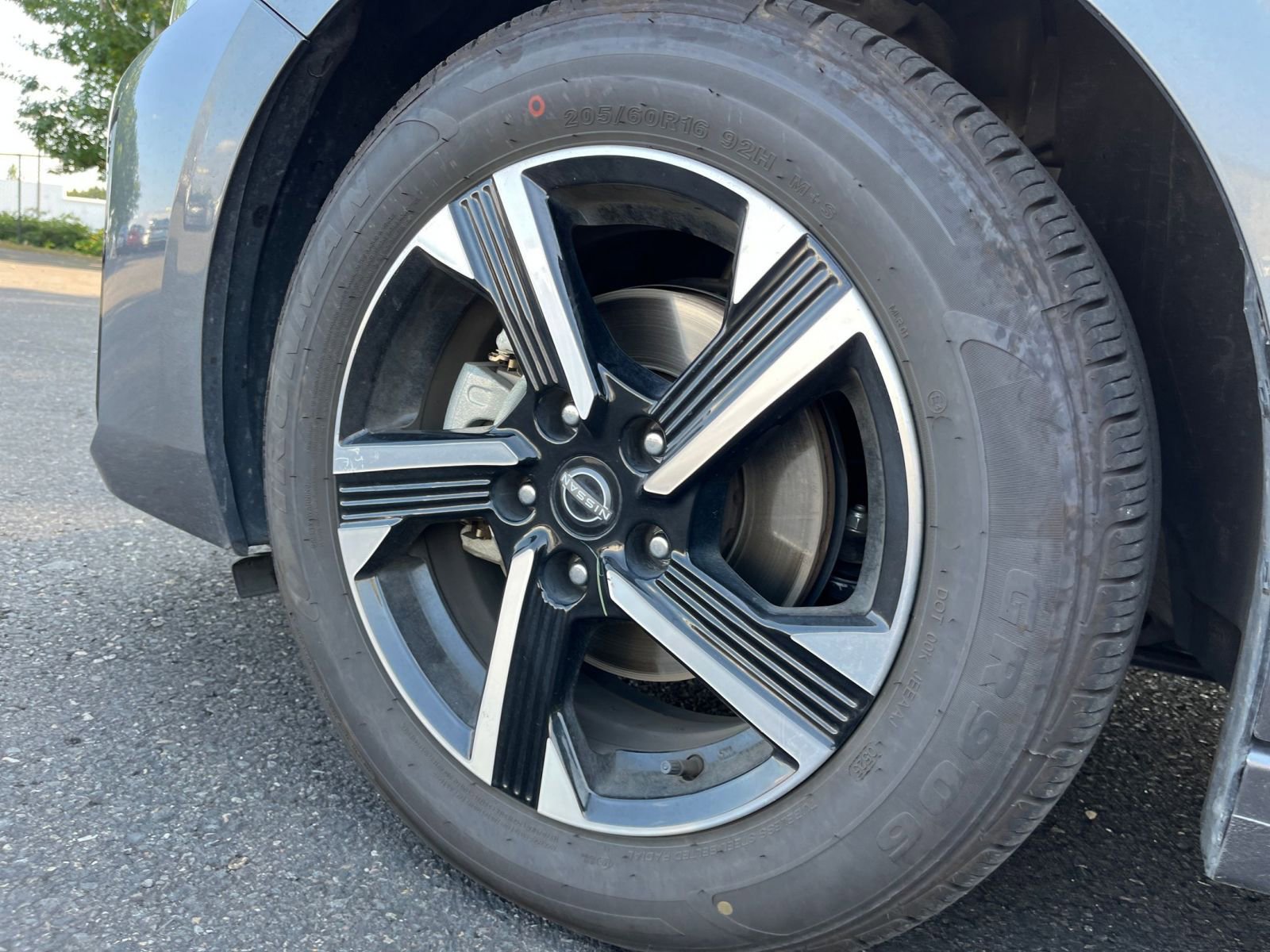 Thumbnail: 2024 Nissan Sentra - 28