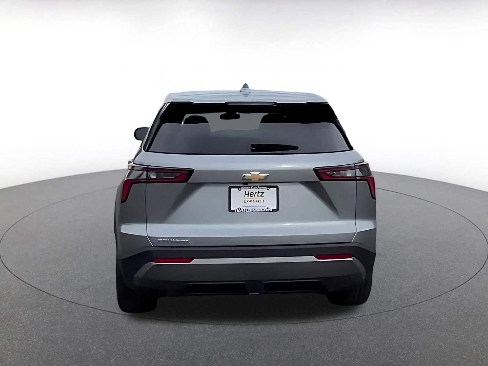 Thumbnail: 2025 Chevrolet Equinox - 10