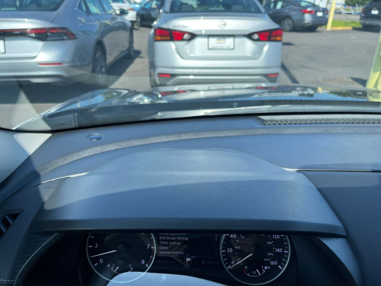 Thumbnail: 2024 Nissan Sentra - 32