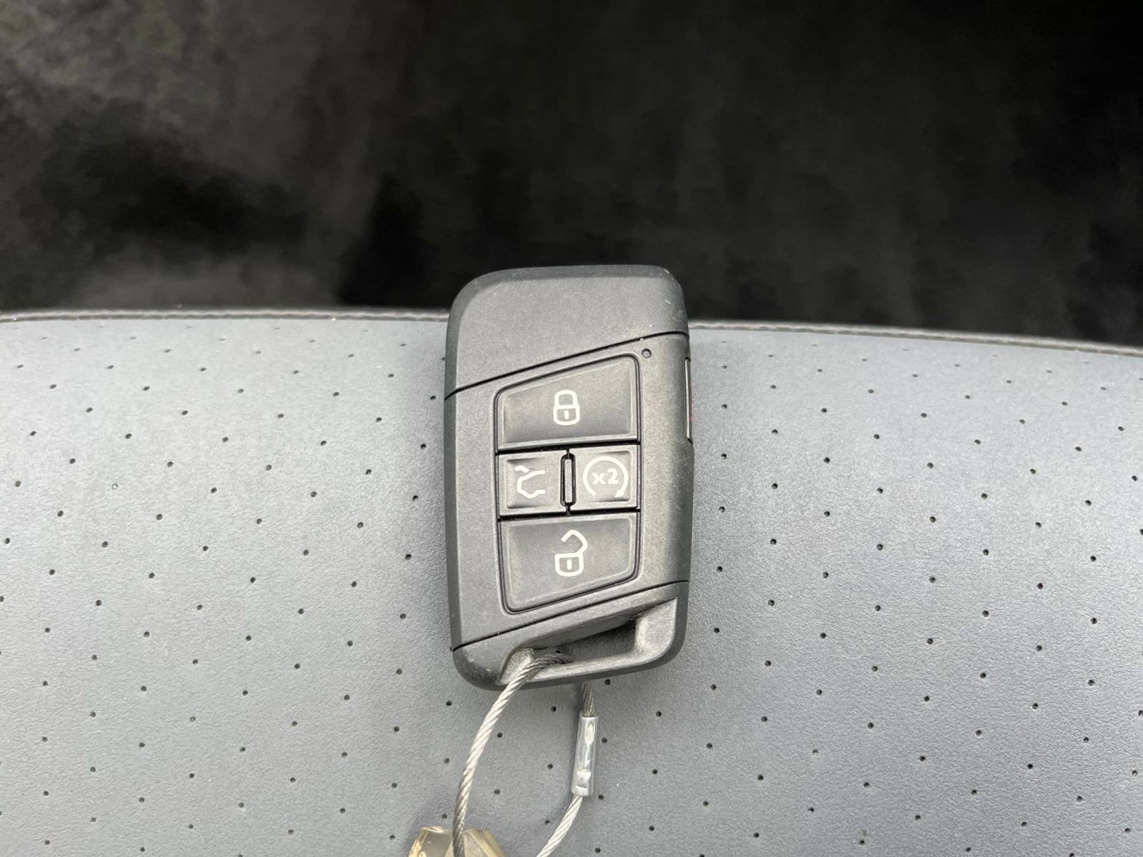 Thumbnail: 2025 Volkswagen Jetta - 22