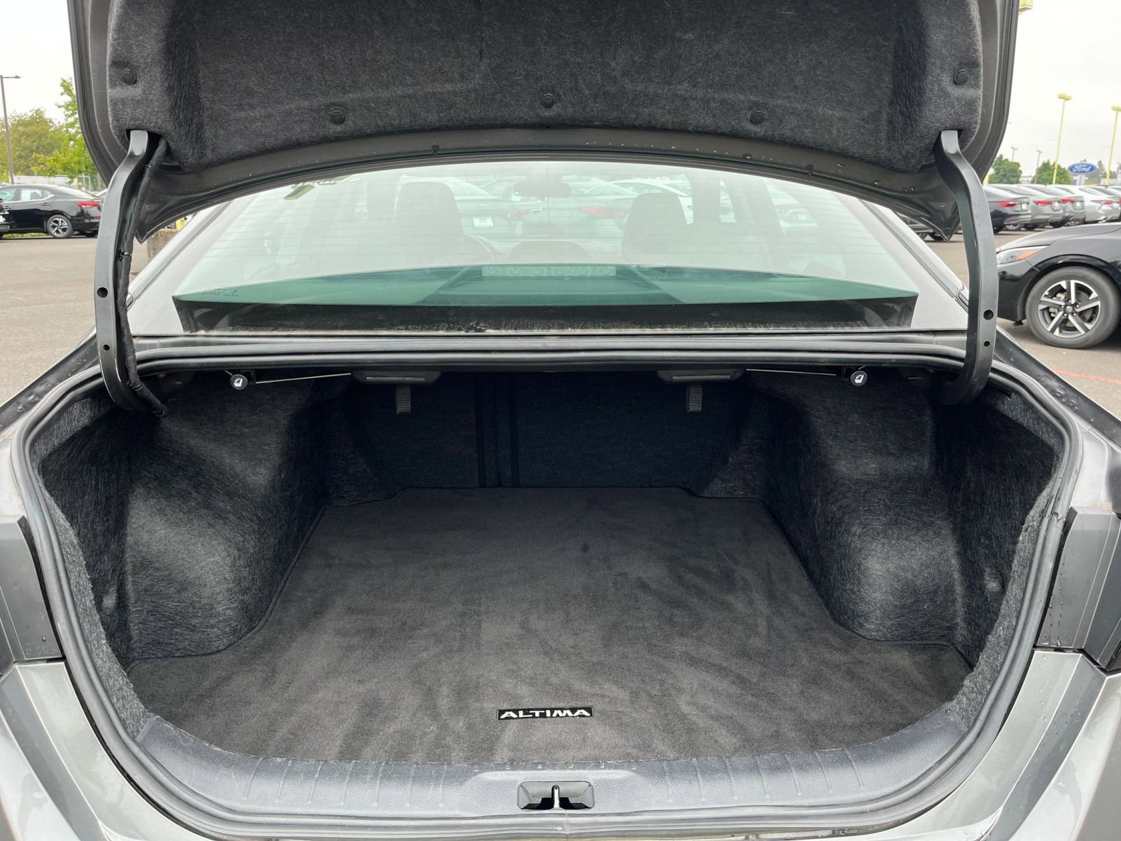 Thumbnail: 2023 Nissan Altima - 30