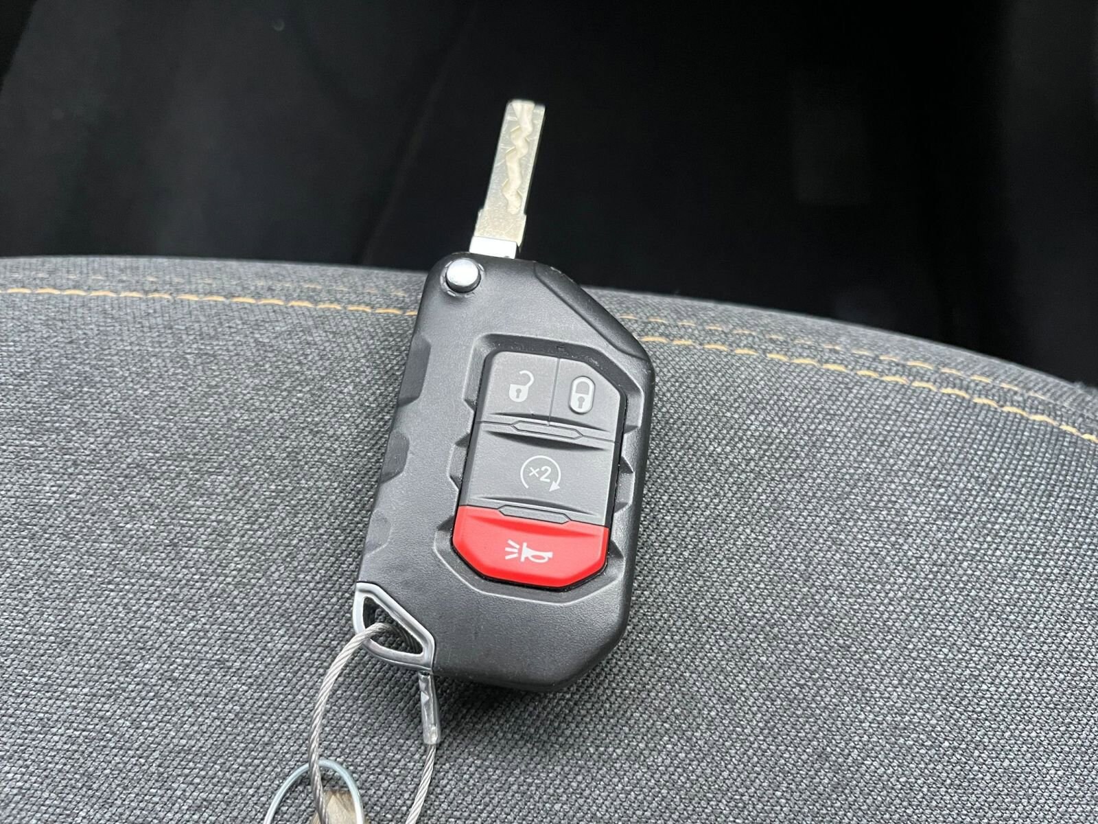 Thumbnail: 2025 Jeep Wrangler - 22