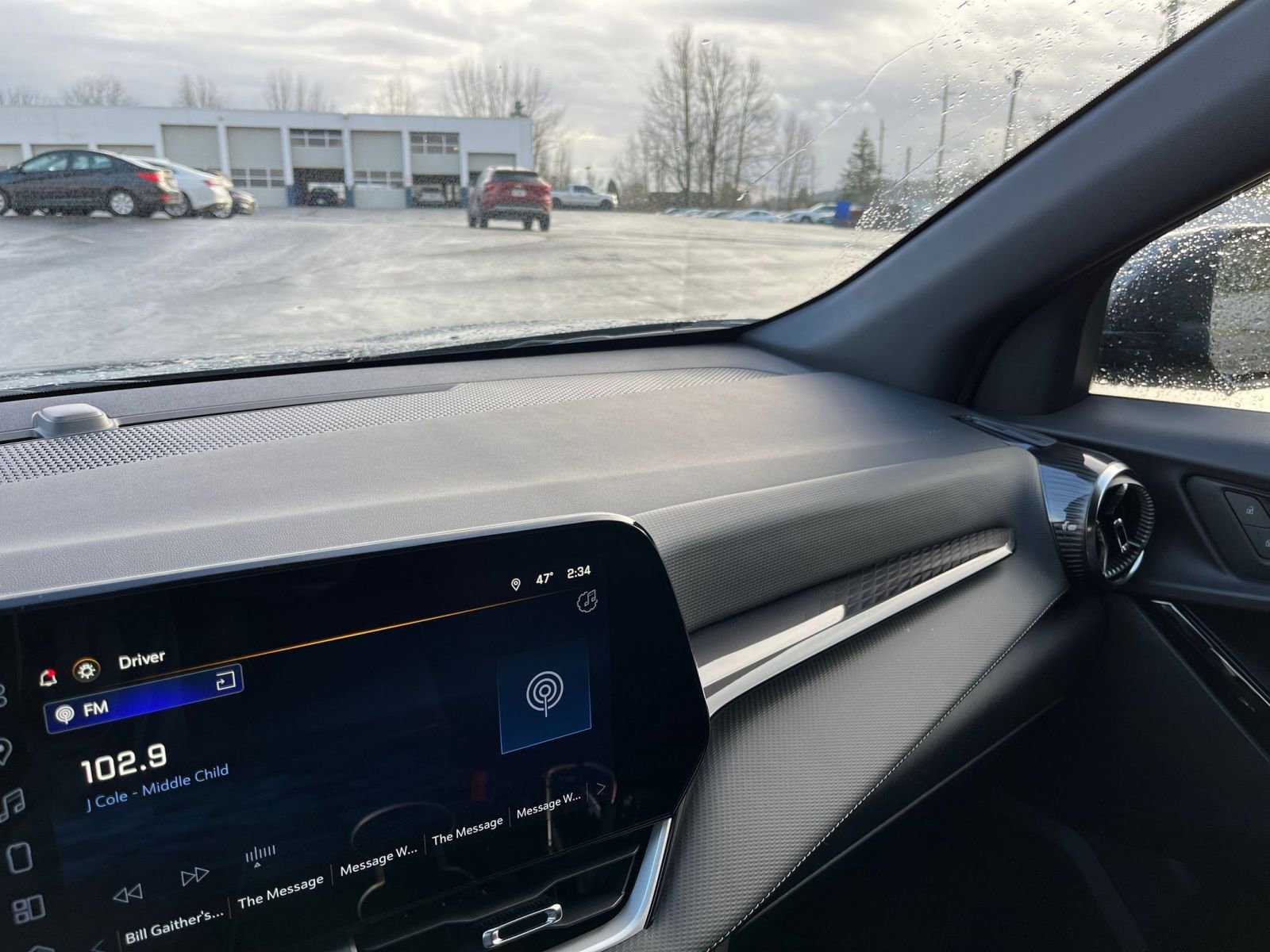 Thumbnail: 2025 Chevrolet Equinox - 35