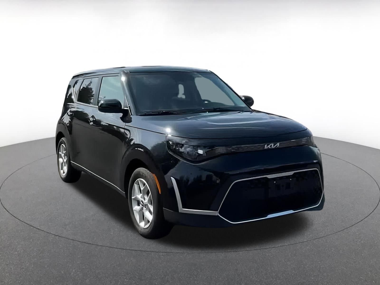2024 Kia Soul LX 3