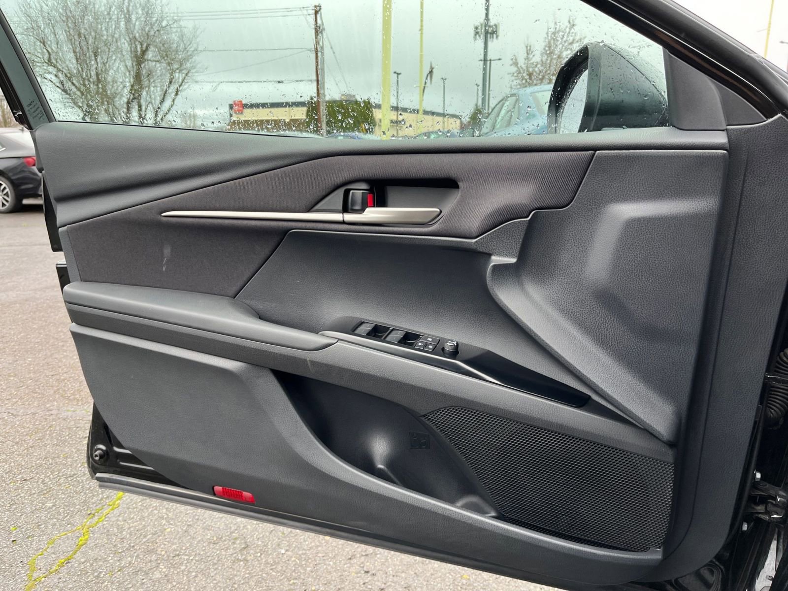 Thumbnail: 2025 Toyota Camry - 20