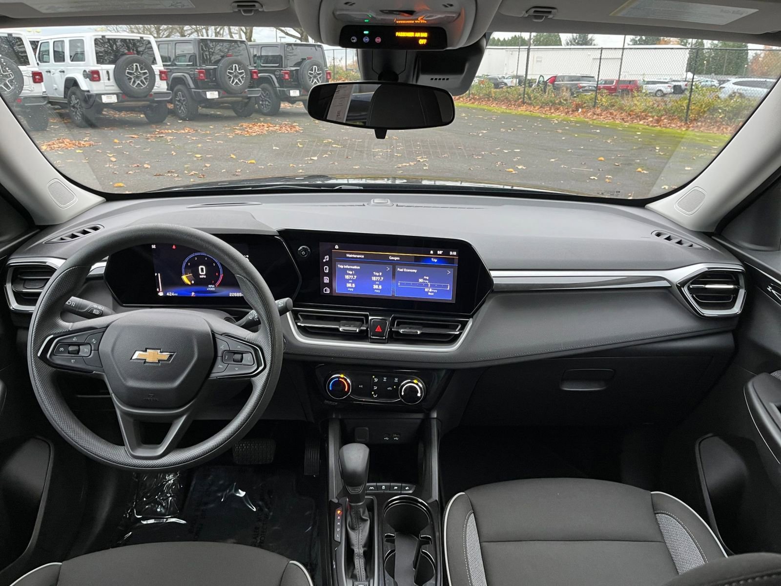 Thumbnail: 2025 Chevrolet TrailBlazer - 31