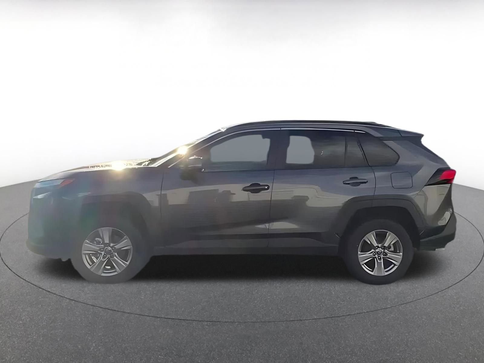 Thumbnail: 2025 Toyota RAV4 - 9