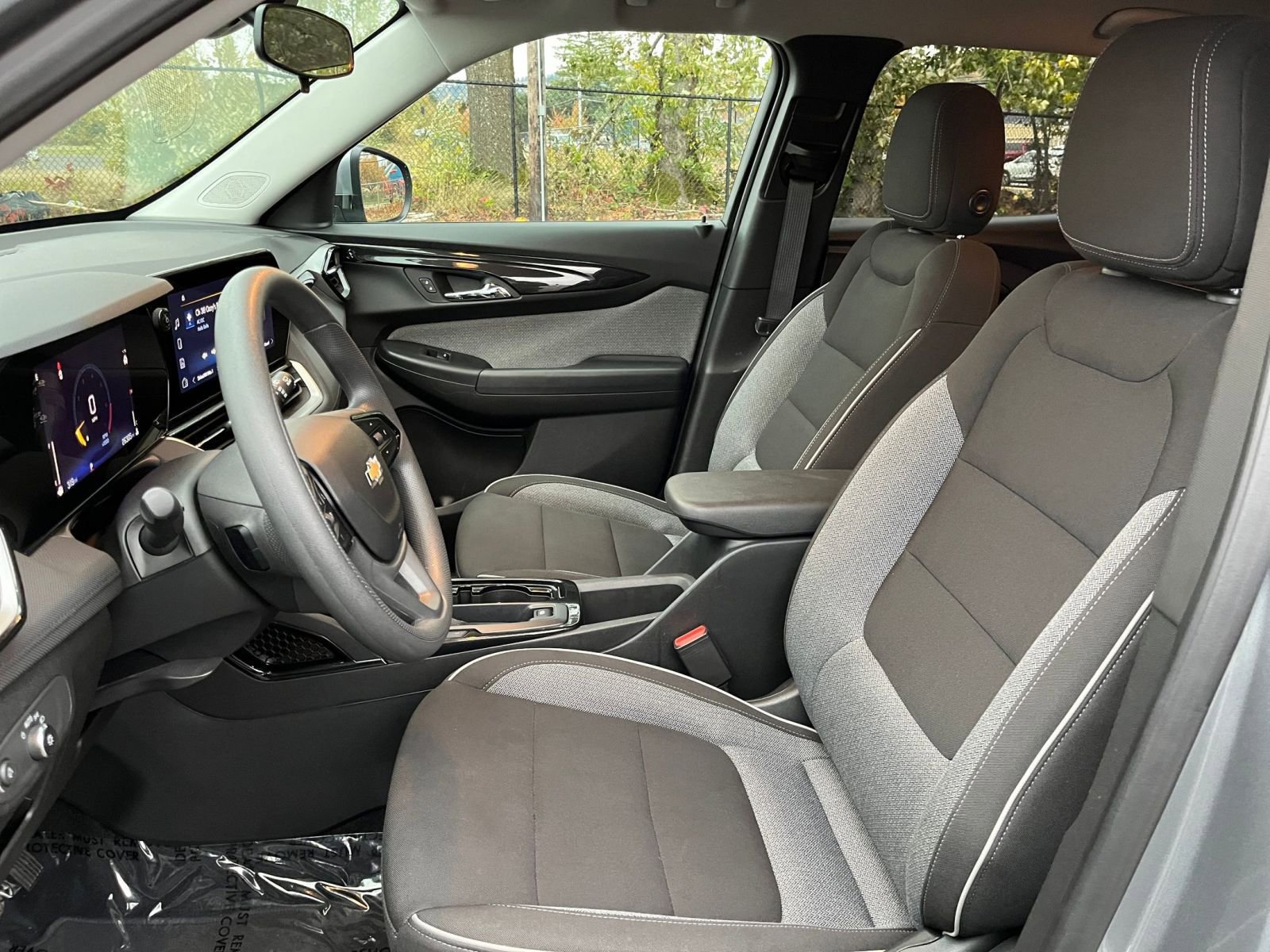 Thumbnail: 2025 Chevrolet TrailBlazer - 34