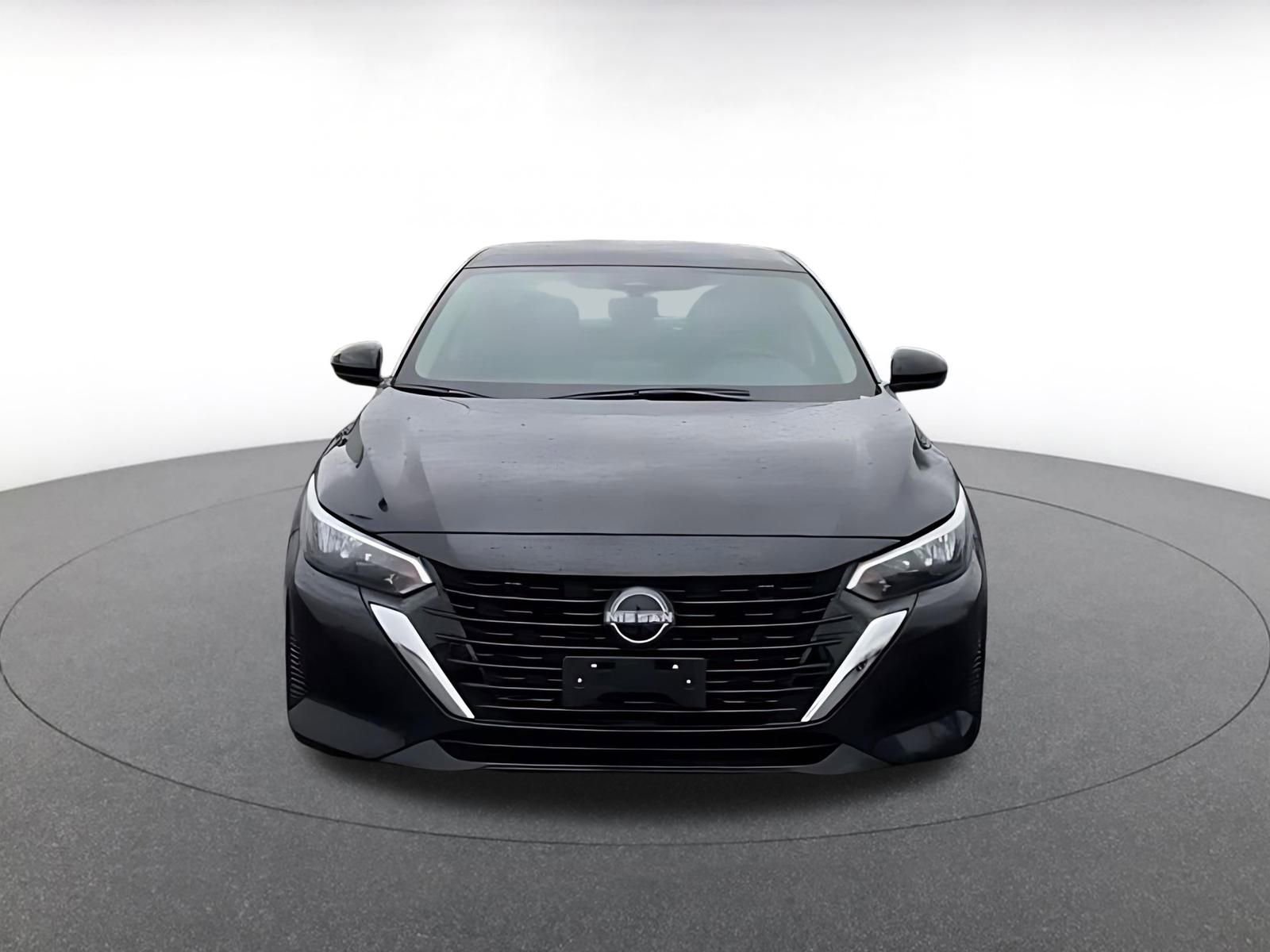 Thumbnail: 2025 Nissan Sentra - 4