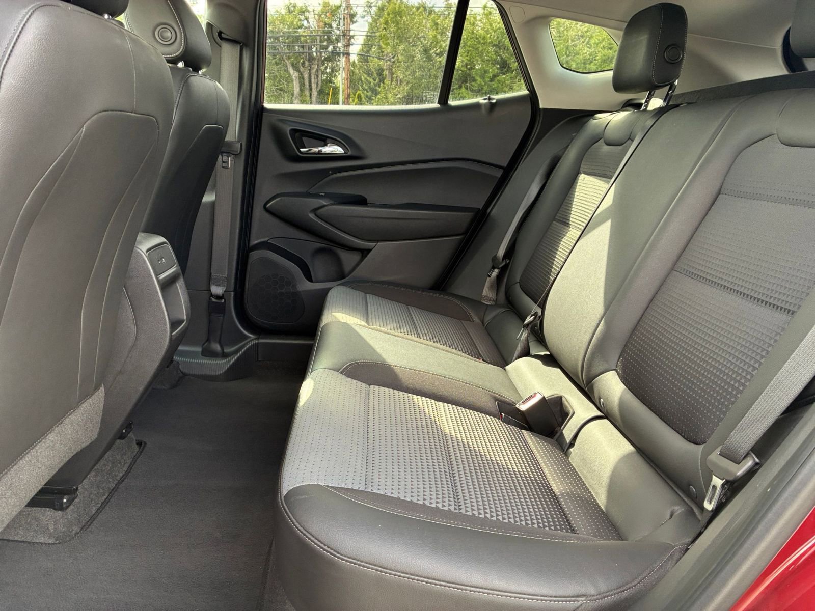 Thumbnail: 2025 Chevrolet Trax - 24