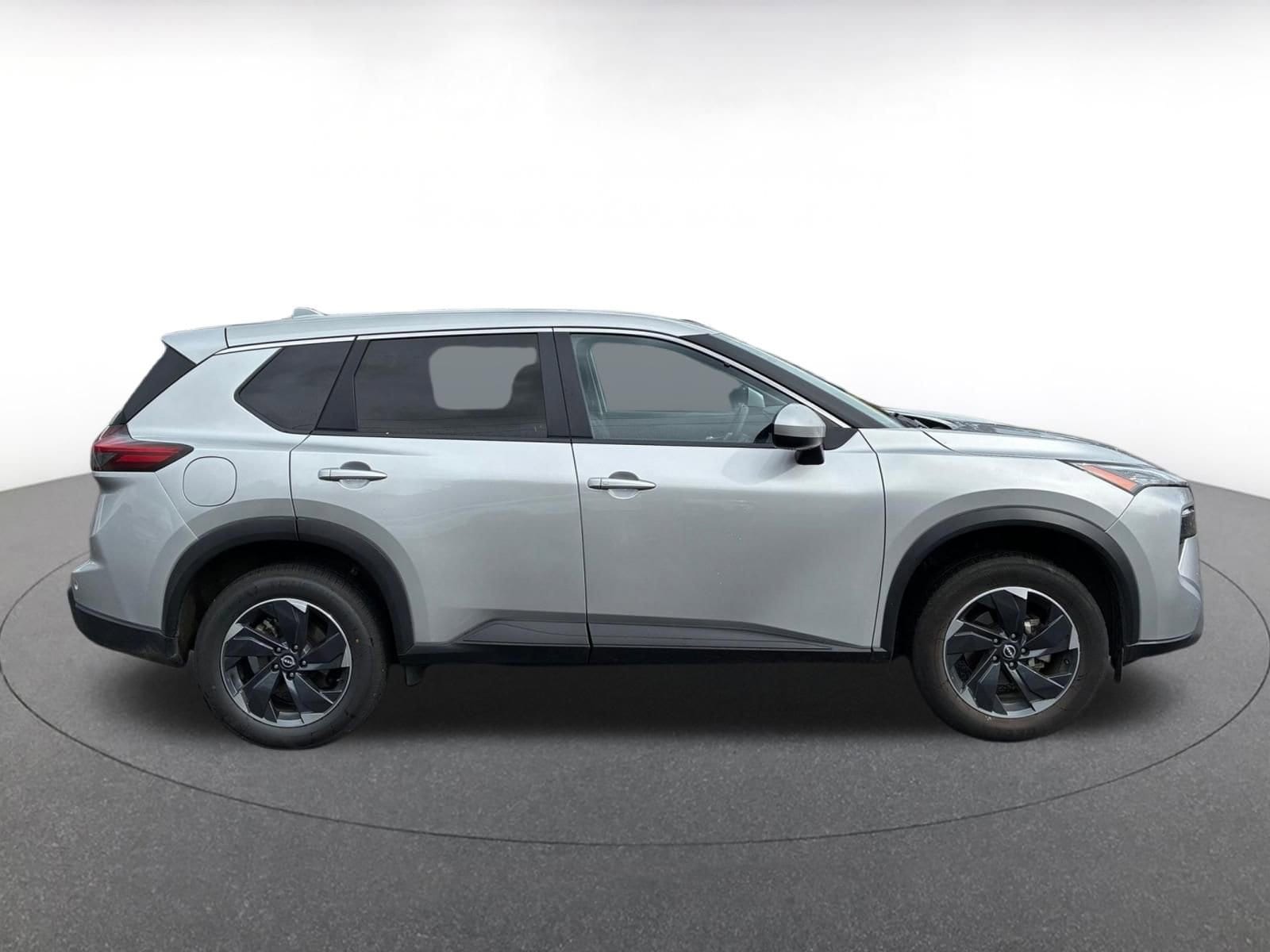 Thumbnail: 2025 Nissan Rogue - 8