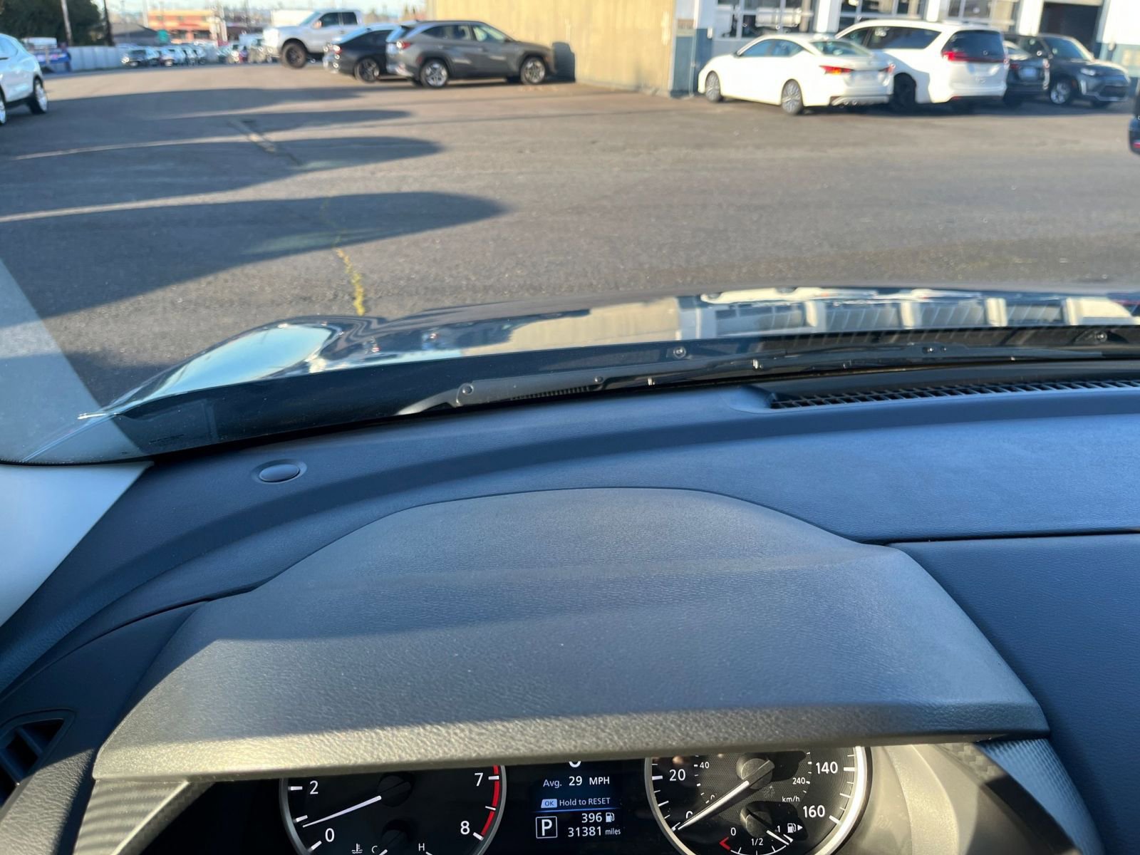 Thumbnail: 2025 Nissan Sentra - 32