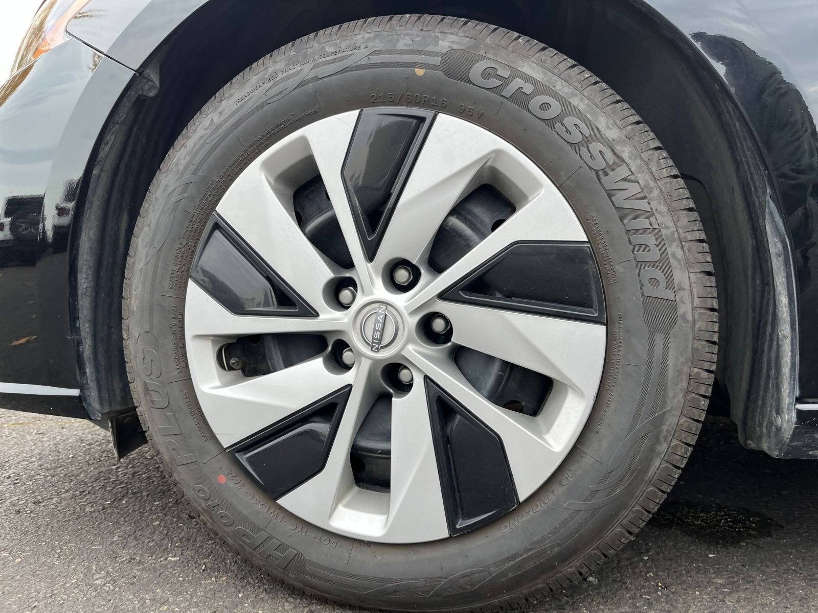 Thumbnail: 2024 Nissan Altima - 28