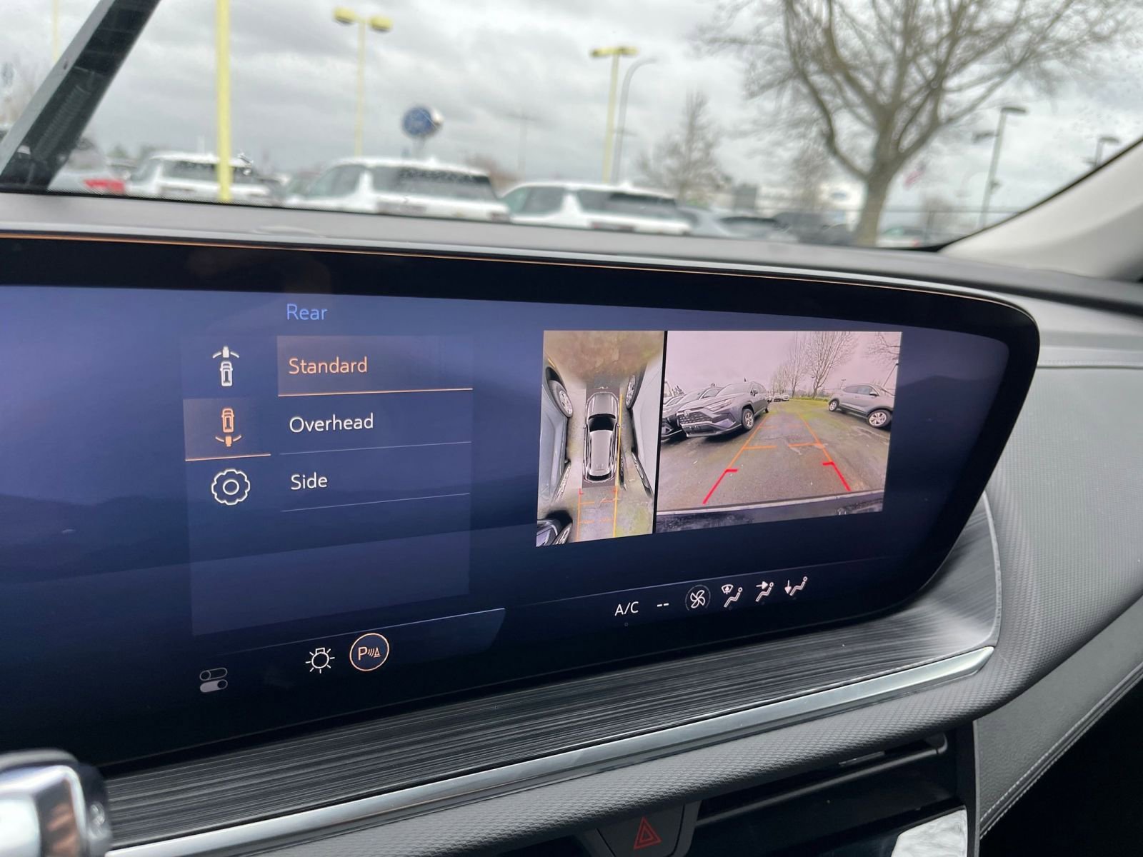 Thumbnail: 2024 Buick Envision - 25