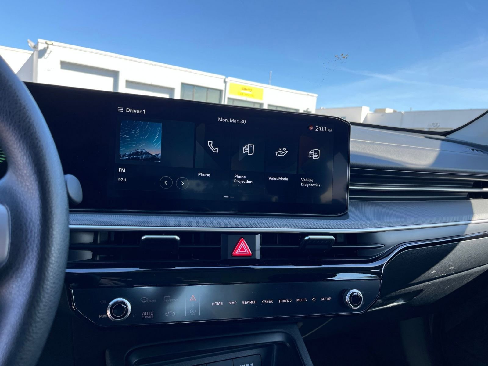 Thumbnail: 2025 Kia K5 - 20