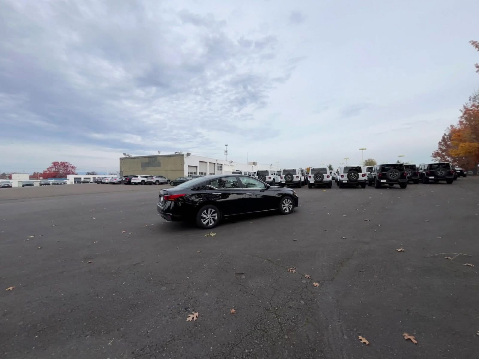 Thumbnail: 2024 Nissan Altima - 14