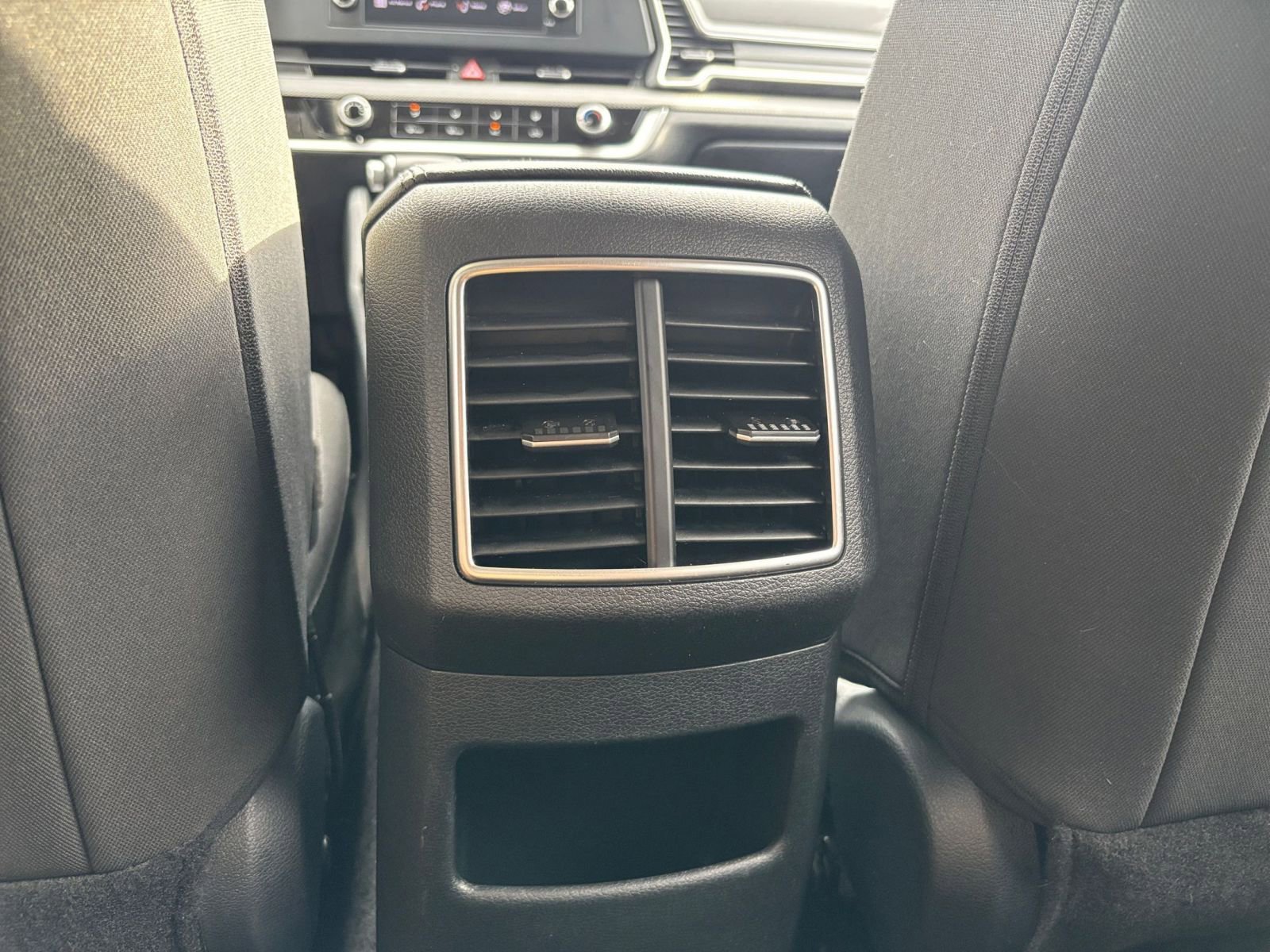 Thumbnail: 2025 Kia Sportage - 22