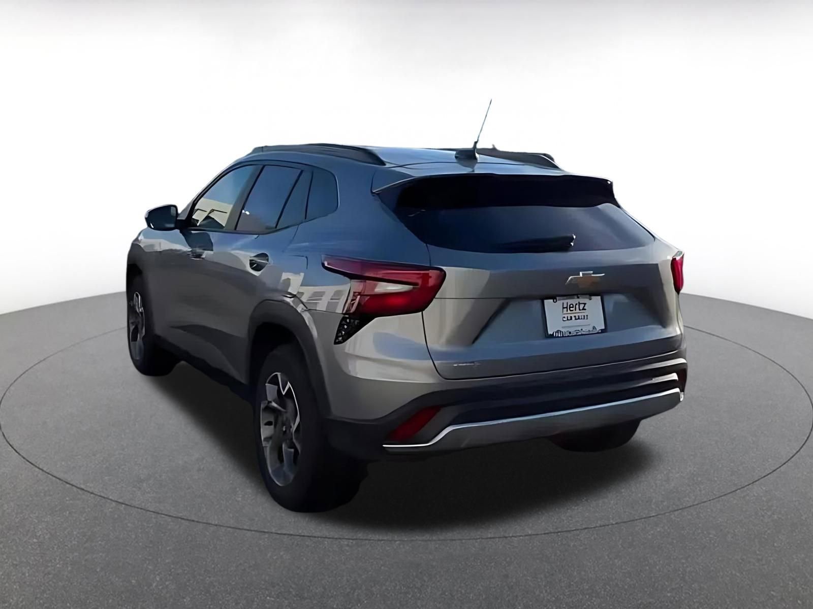 Thumbnail: 2025 Chevrolet Trax - 11