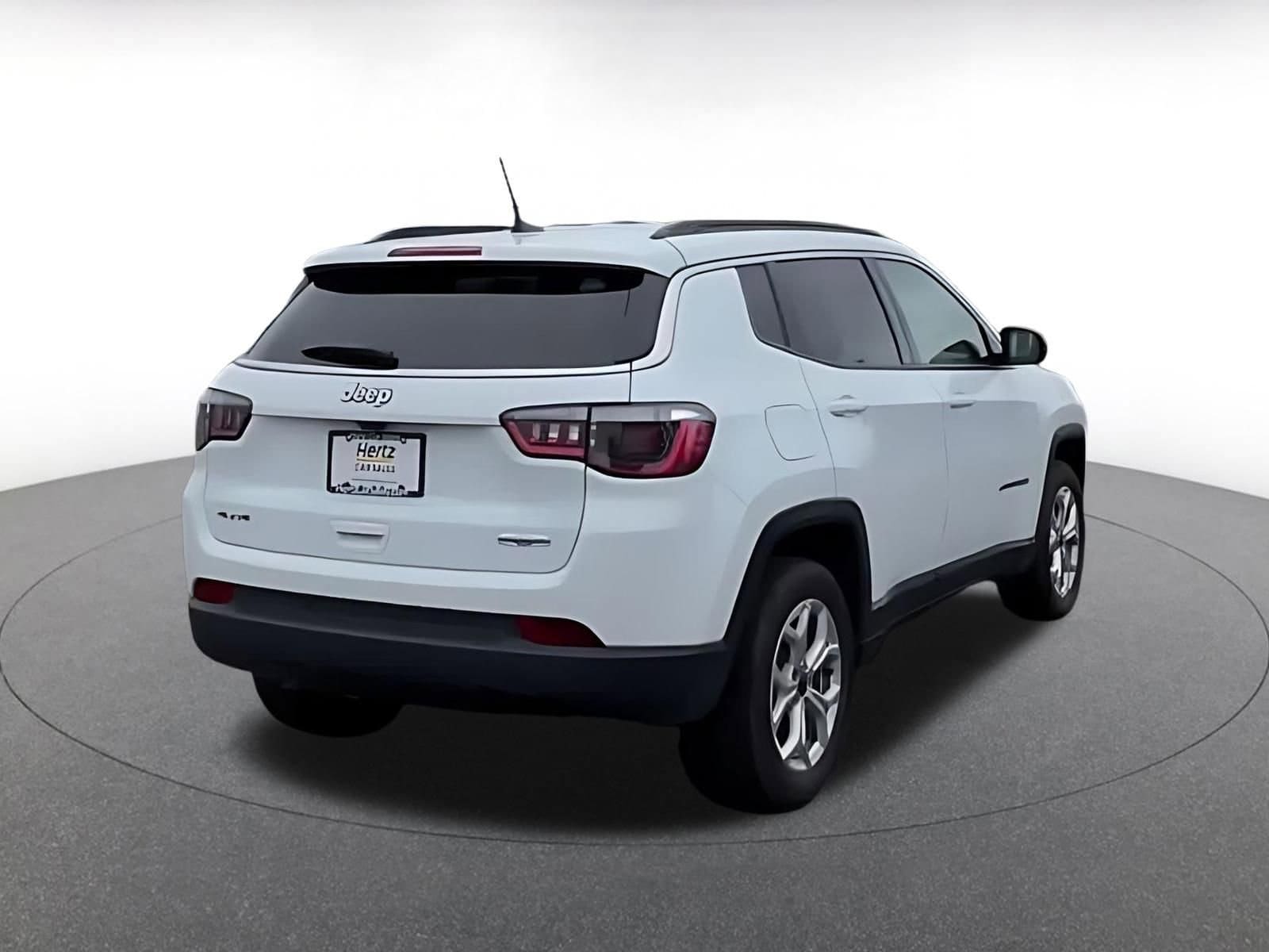 Thumbnail: 2025 Jeep Compass - 15