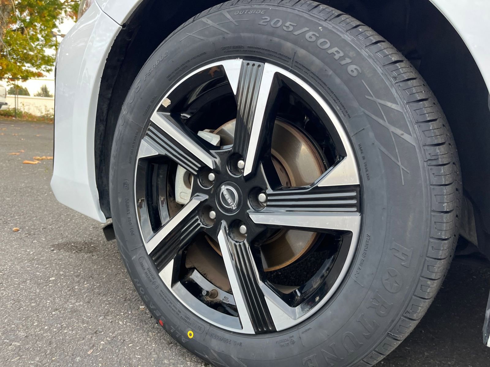 Thumbnail: 2024 Nissan Sentra - 28