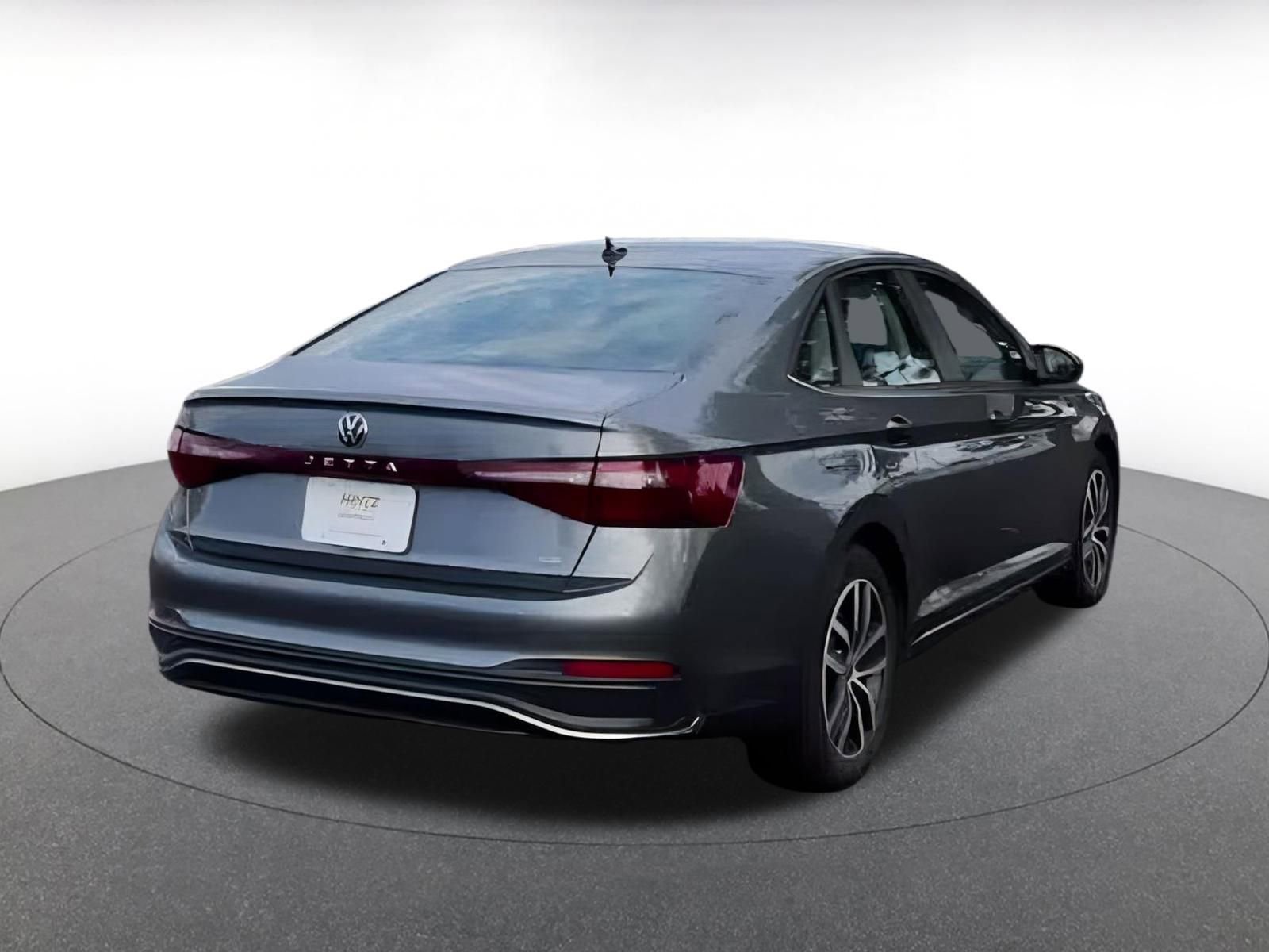 Thumbnail: 2025 Volkswagen Jetta - 11