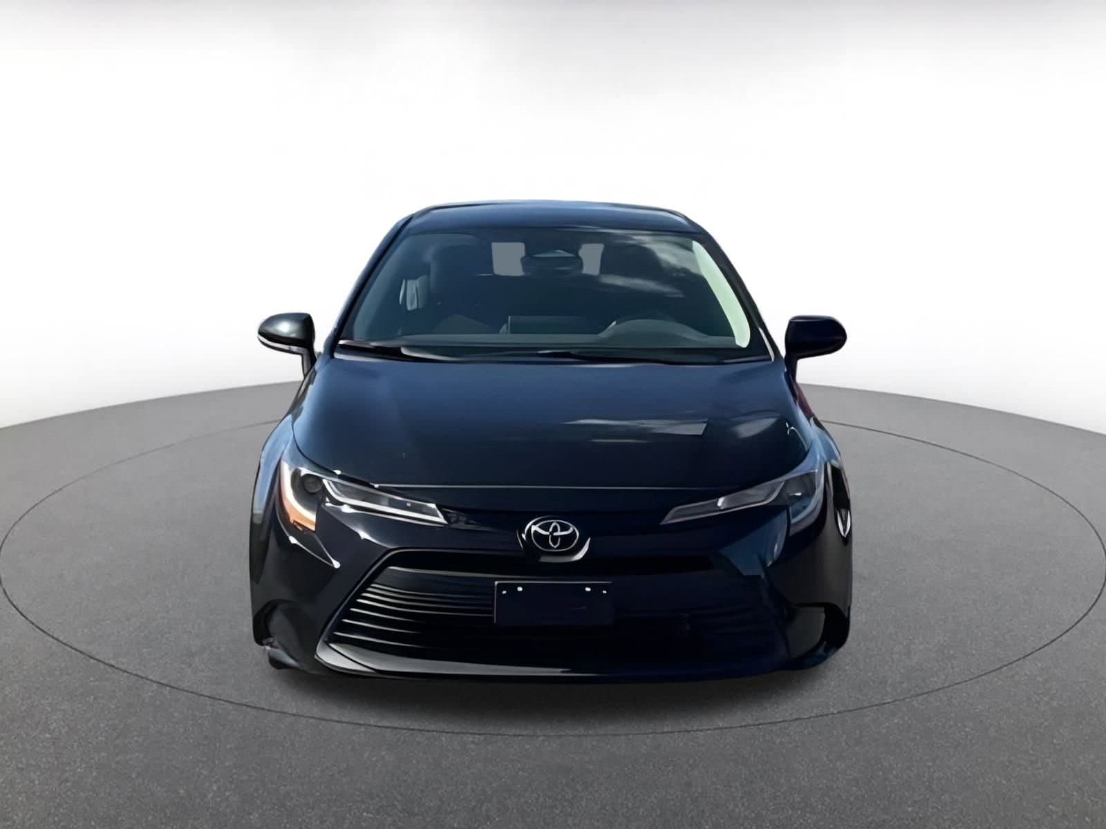 Thumbnail: 2024 Toyota Corolla - 3