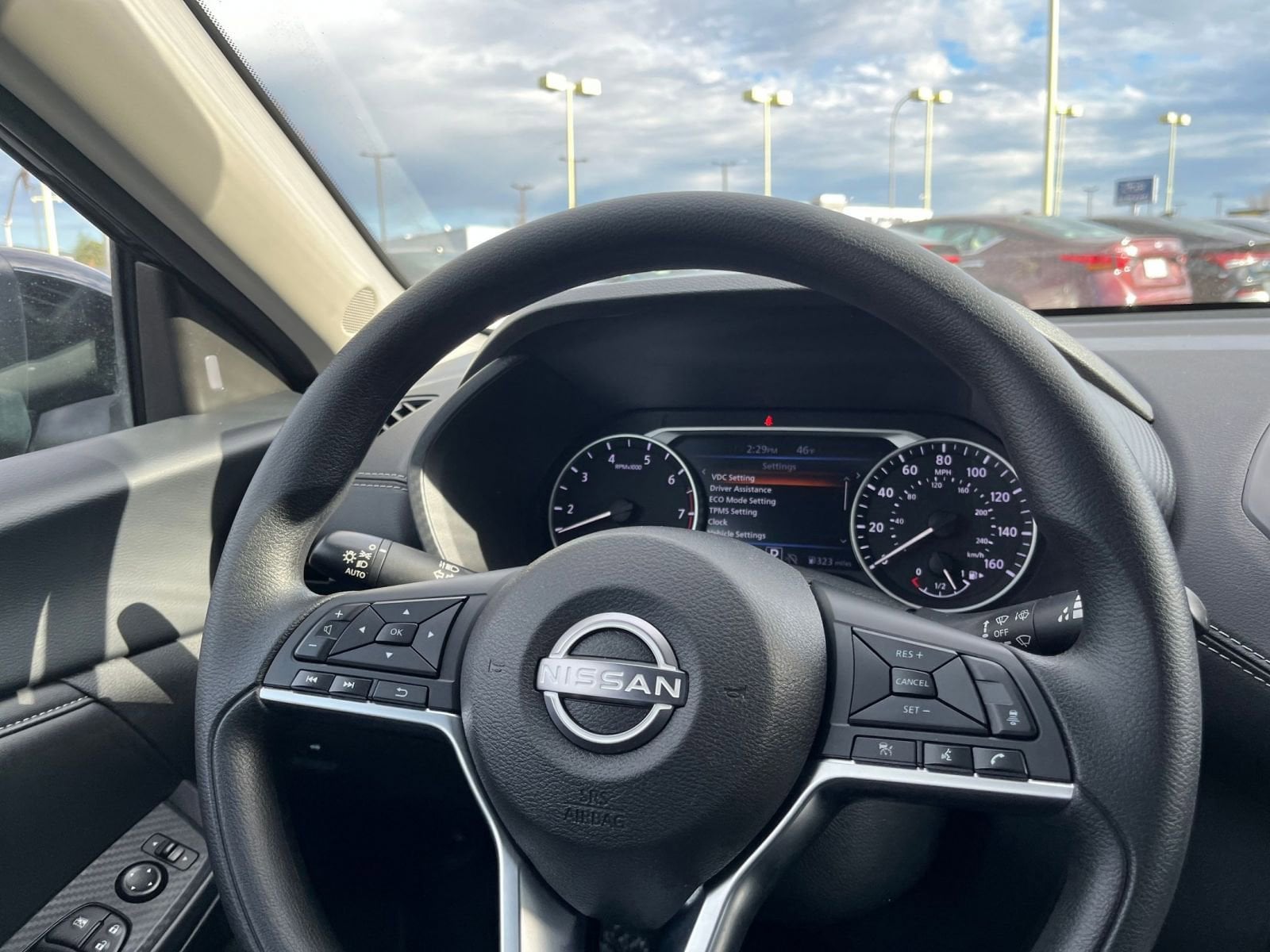 Thumbnail: 2025 Nissan Sentra - 25