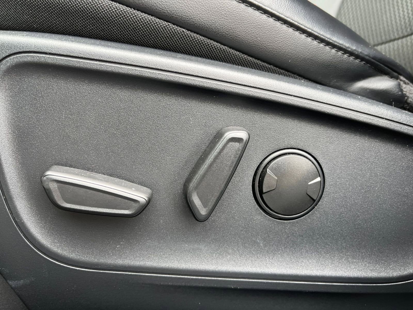 Thumbnail: 2024 Ford Escape - 24