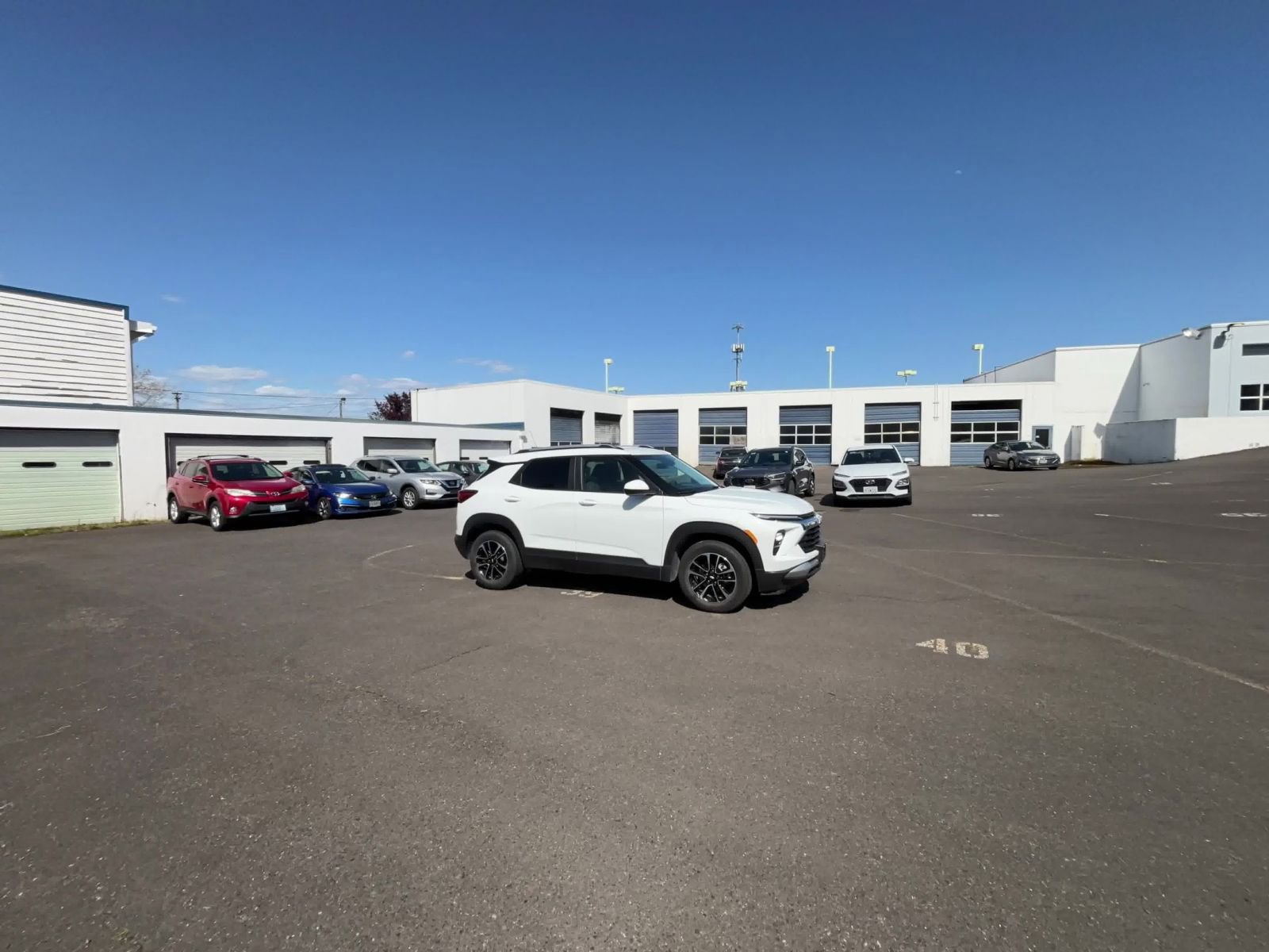 Thumbnail: 2025 Chevrolet TrailBlazer - 15