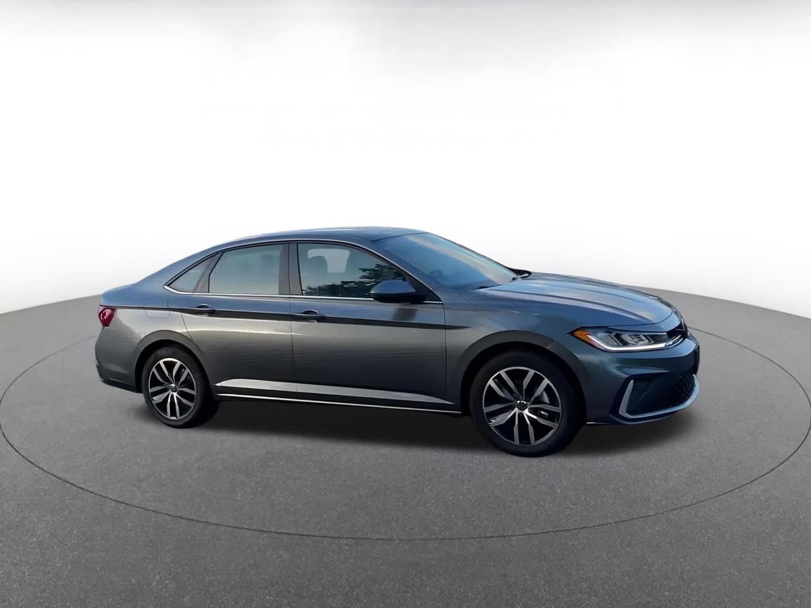 Thumbnail: 2025 Volkswagen Jetta - 2