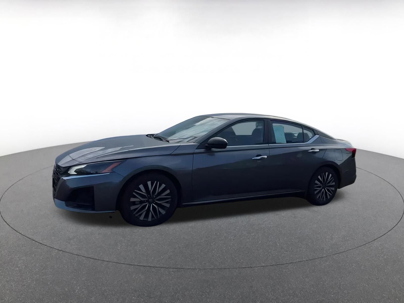 Thumbnail: 2024 Nissan Altima - 8