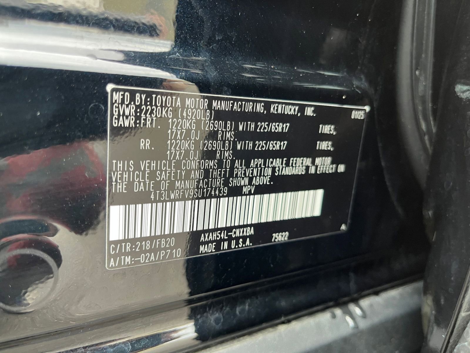 Thumbnail: 2025 Toyota RAV4 - 28