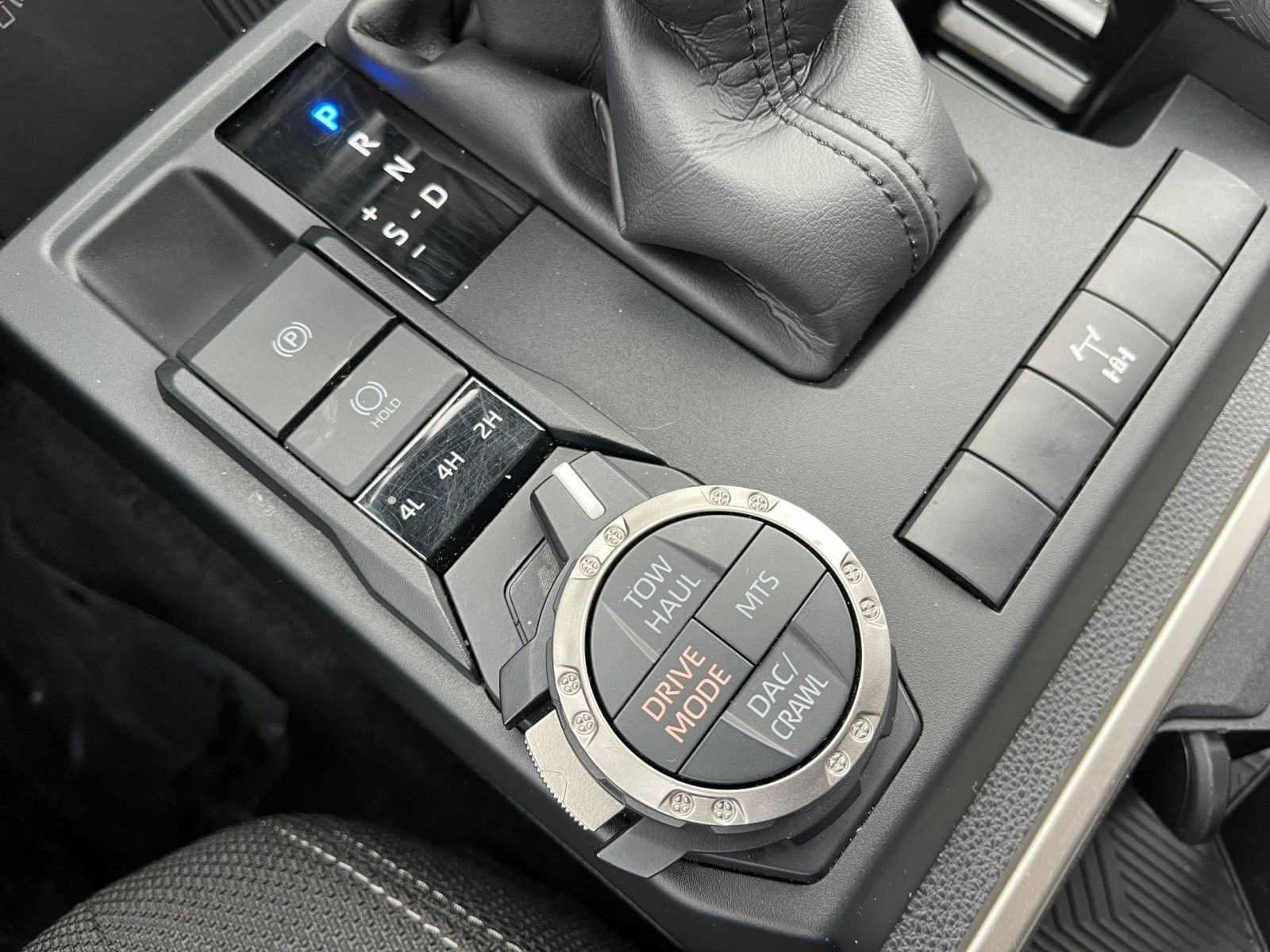 Thumbnail: 2025 Toyota 4Runner - 17