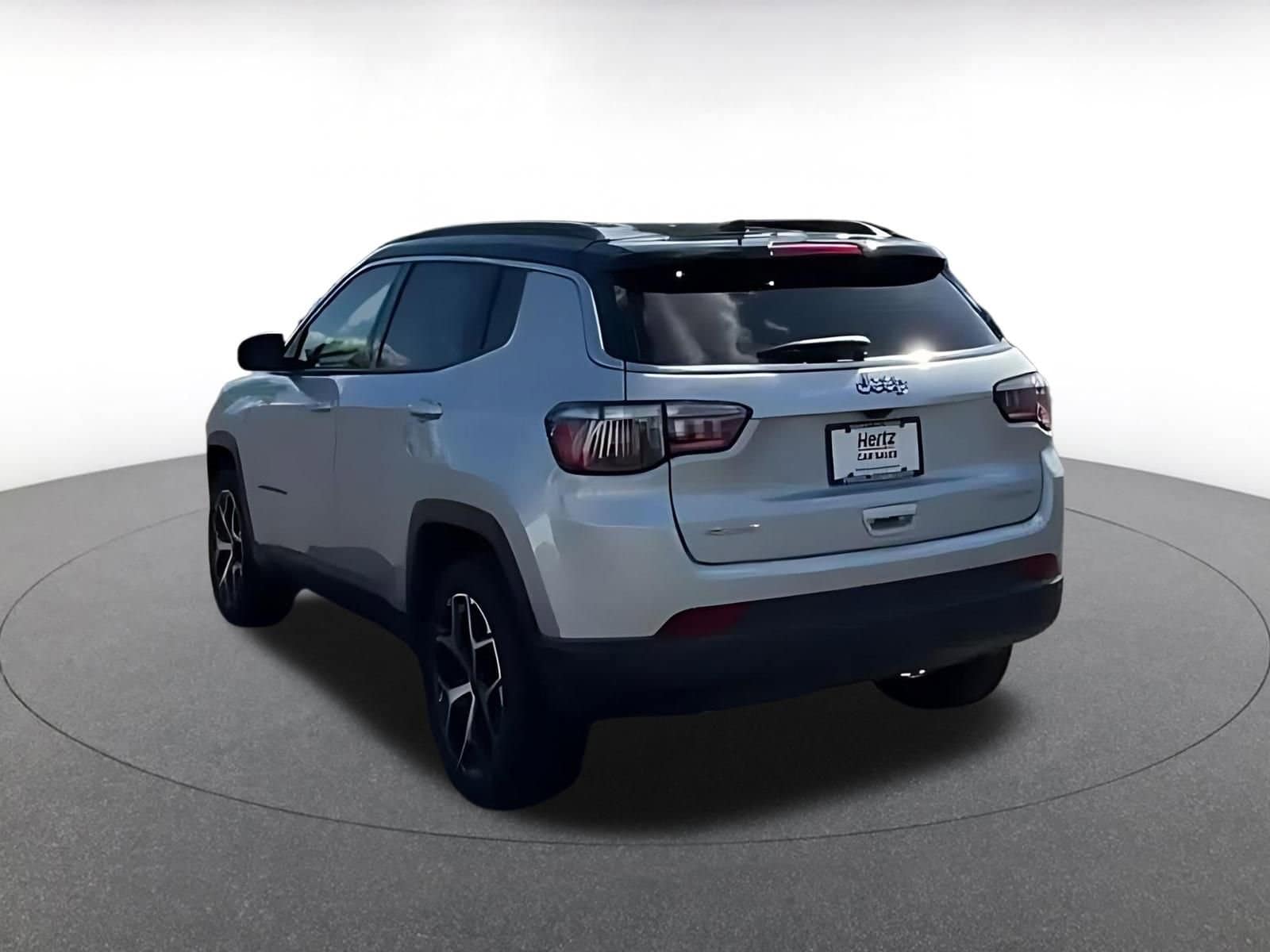 Thumbnail: 2025 Jeep Compass - 10