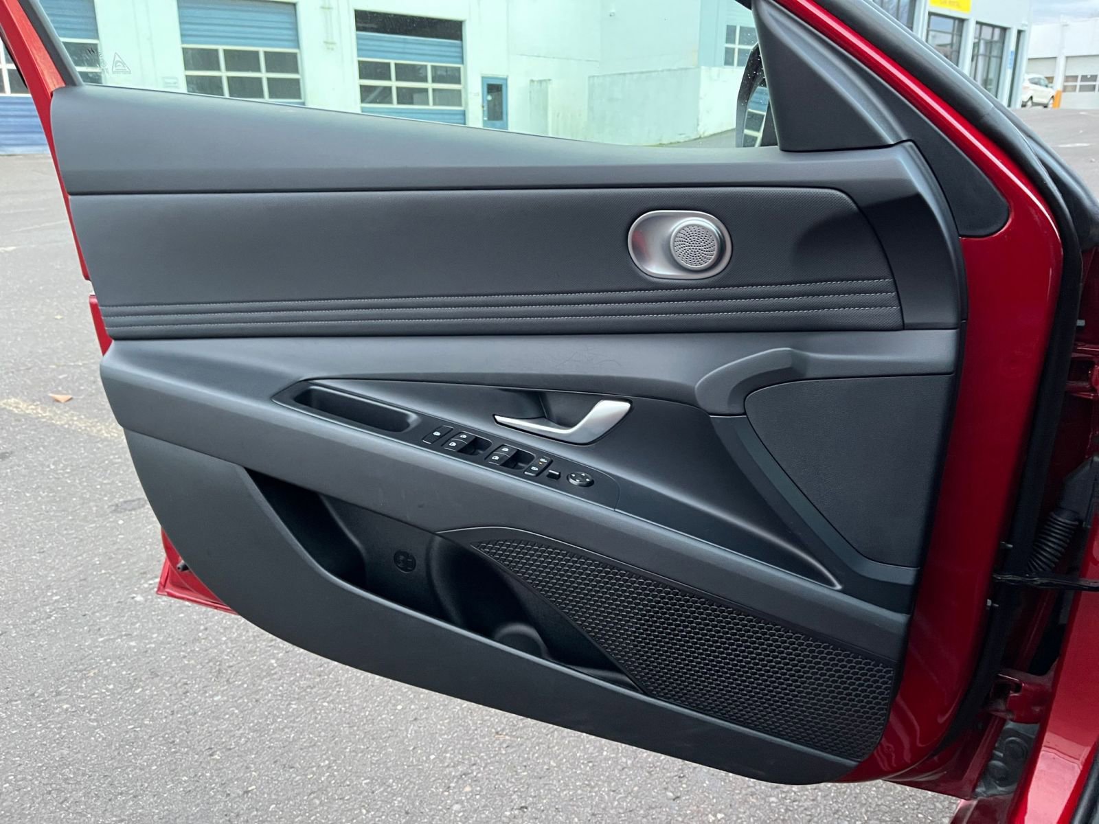 Thumbnail: 2025 Hyundai Elantra - 20