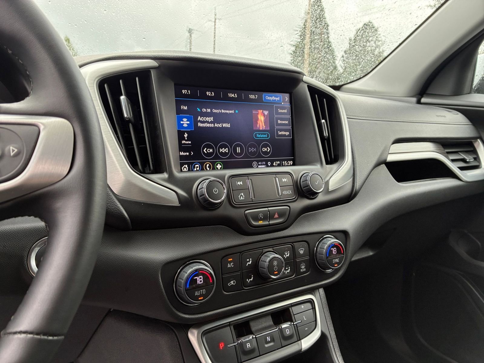 Thumbnail: 2024 GMC Terrain - 21