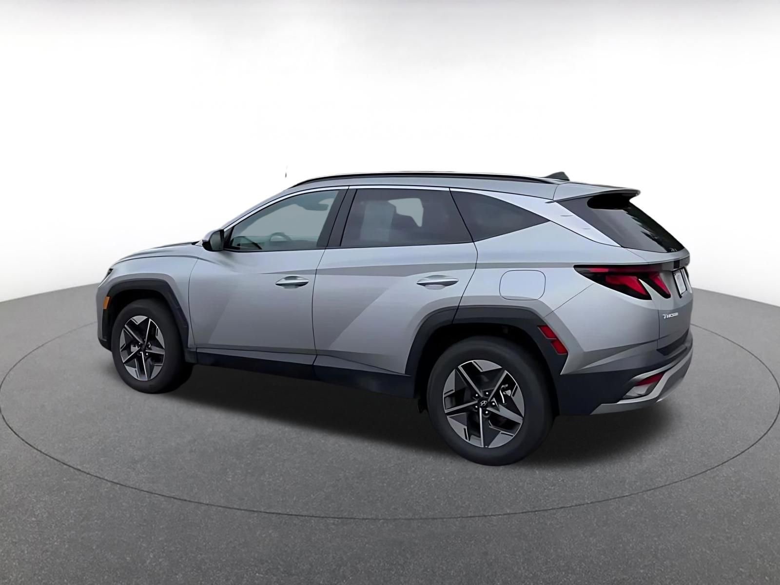 Thumbnail: 2025 Hyundai Tucson - 4