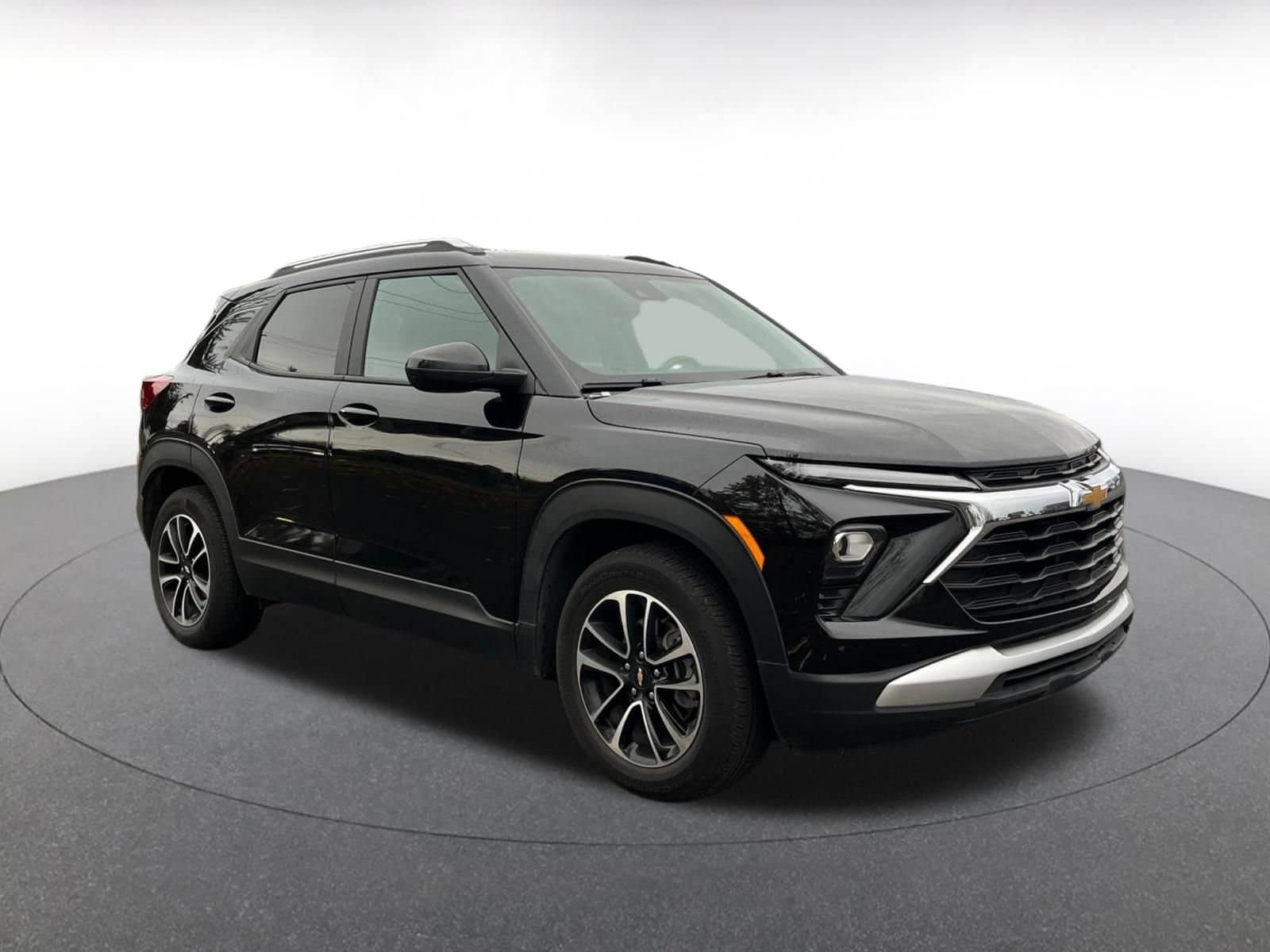 Thumbnail: 2025 Chevrolet TrailBlazer - 1